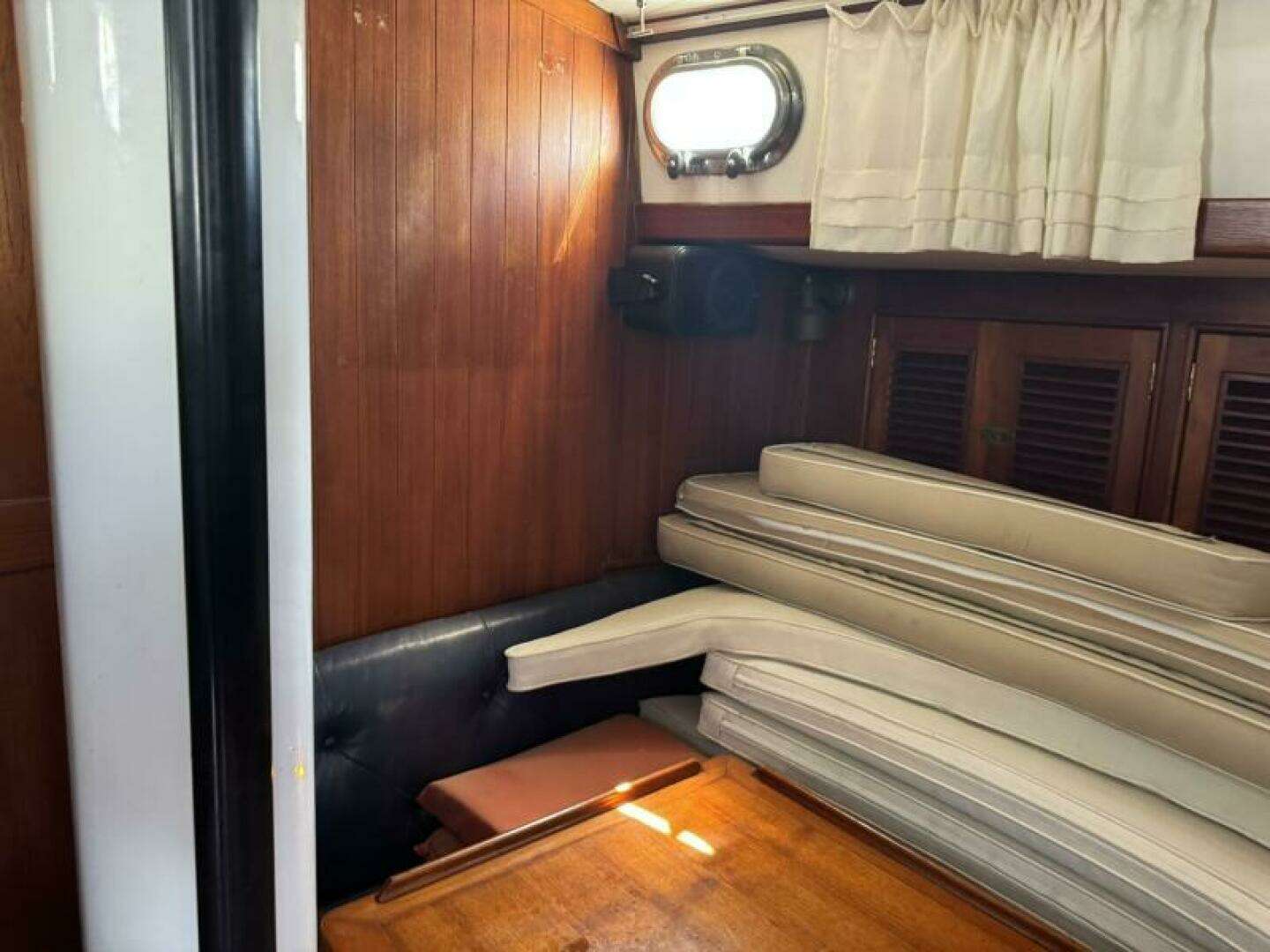 1988 Shannon 50 - Image 71