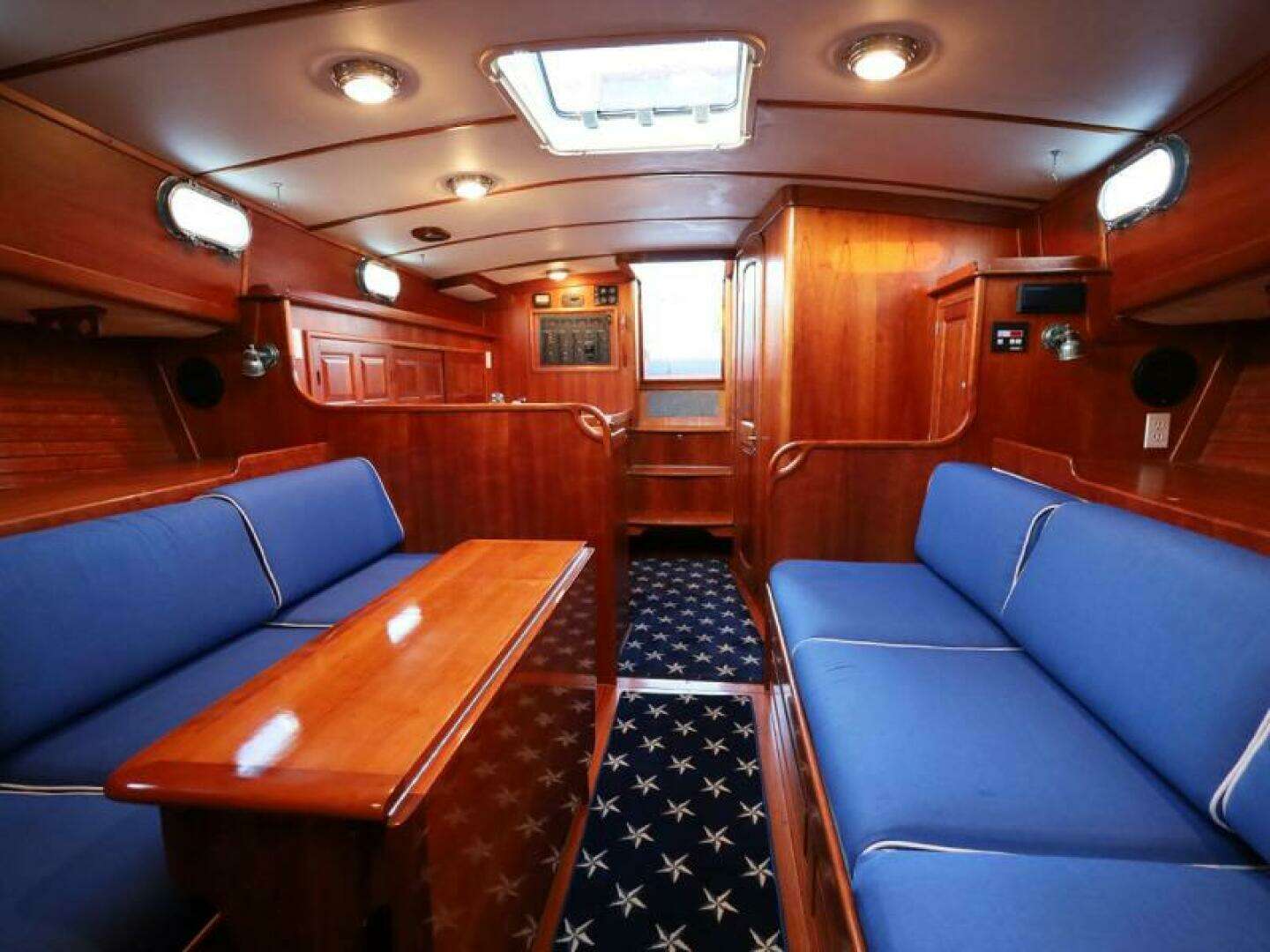 1995 Able 44 - Image 11