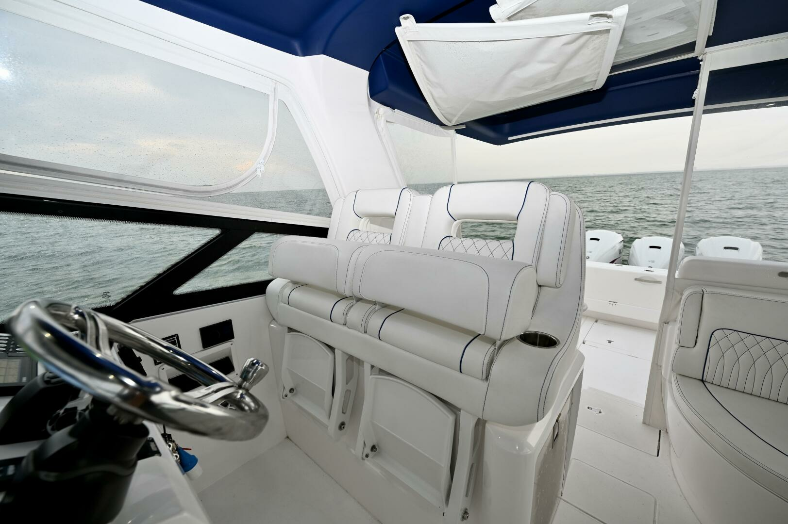 2021 Intrepid 438 Evolution - Image 23