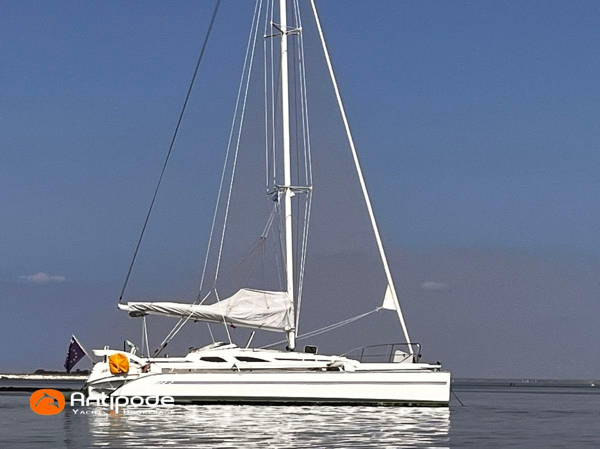 2007 Dragonfly 35