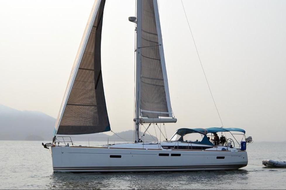 2014 Jeanneau Sun Odyssey 469