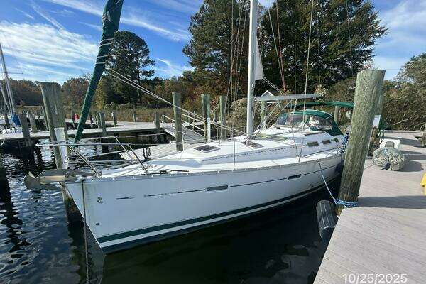 2007 Beneteau 373