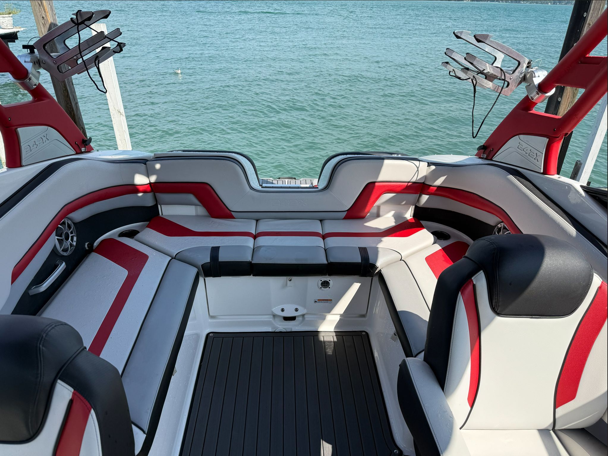 2018 Yamaha Boats 242X E-Series - 5