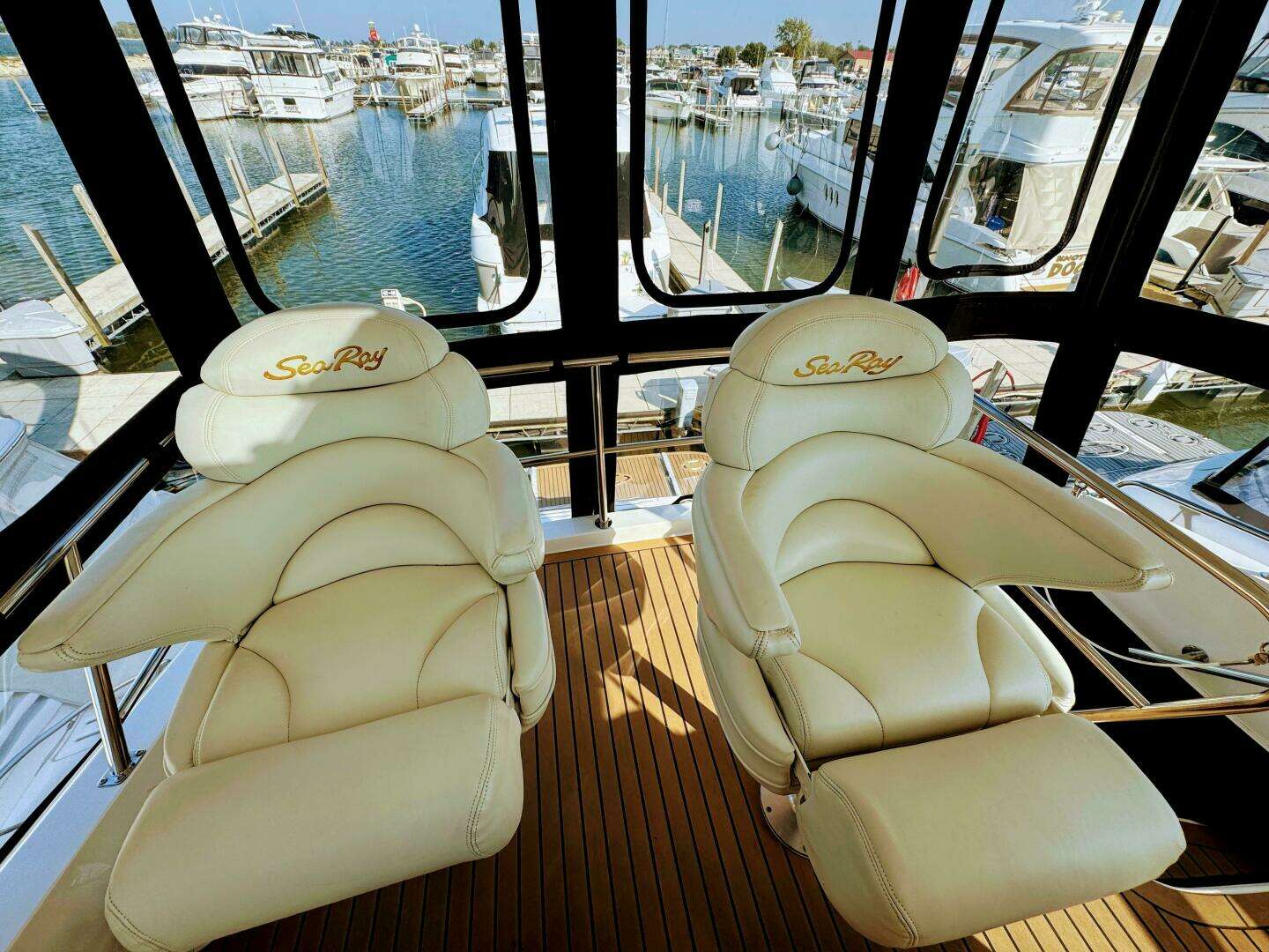 1998 Sea Ray 480 Sedan Bridge - Image 14