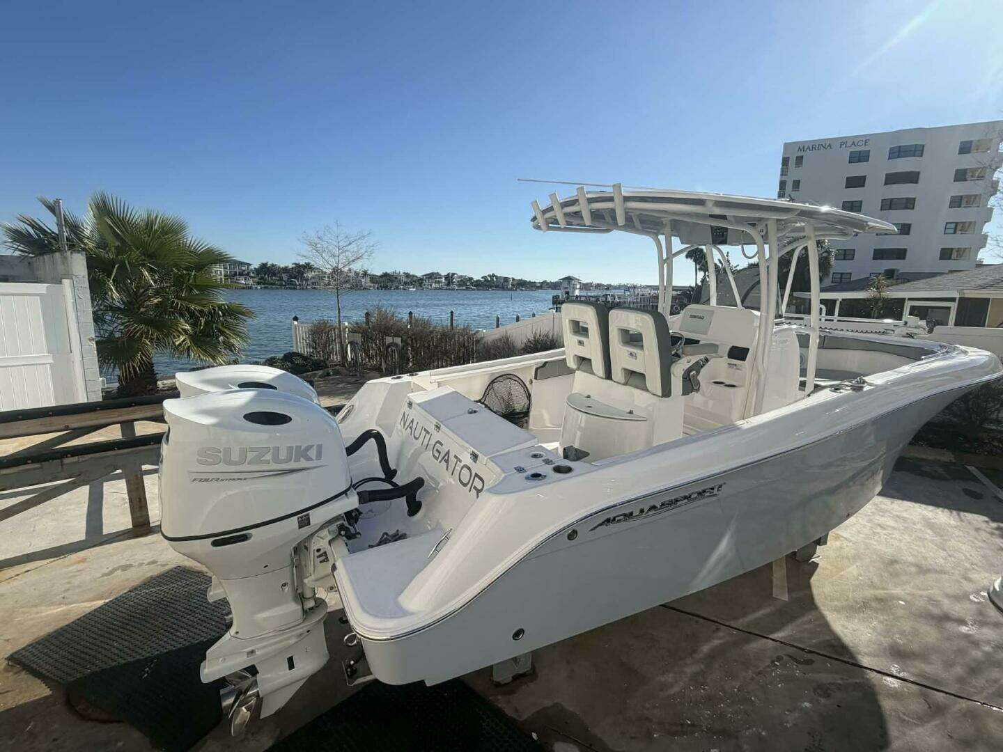 2021 Aquasport 2500 Center Console - Image 9