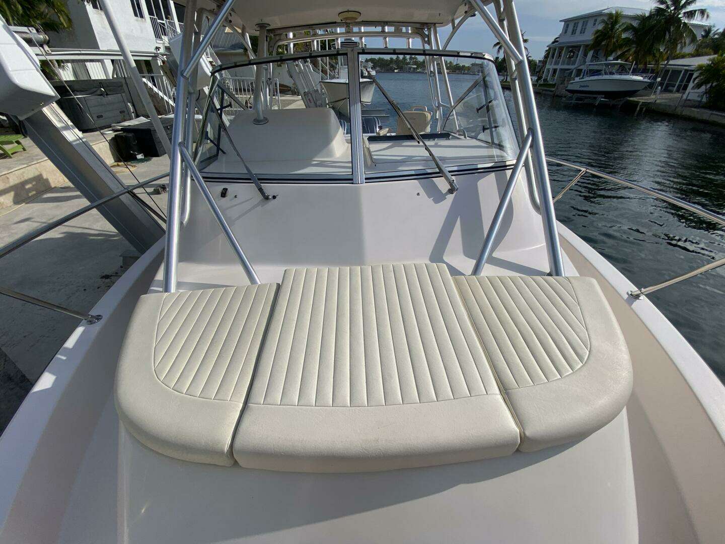 2005 Grady-White Marlin 300 - Image 21