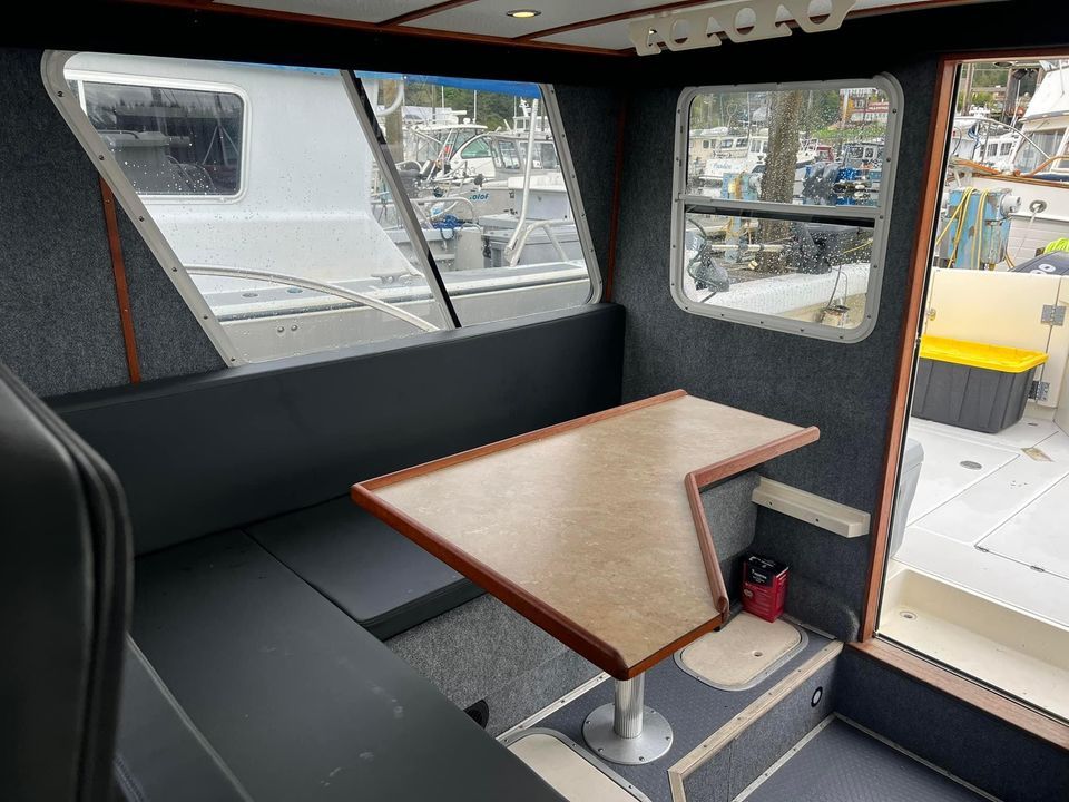 Interior of a 2000 Sea Sport Pacific 32 yacht.