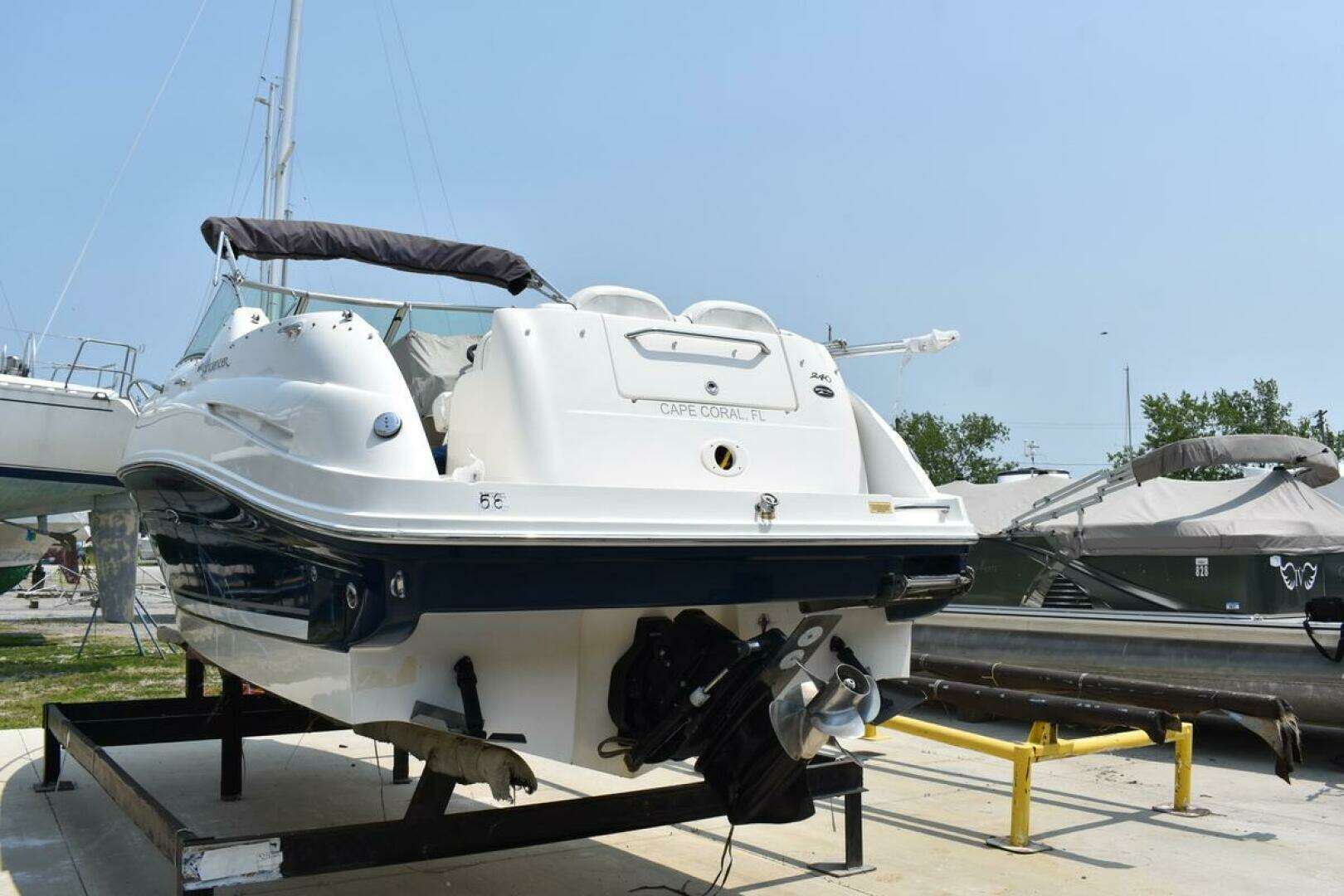 2008 Sea Ray 240 Sundancer - Image 5