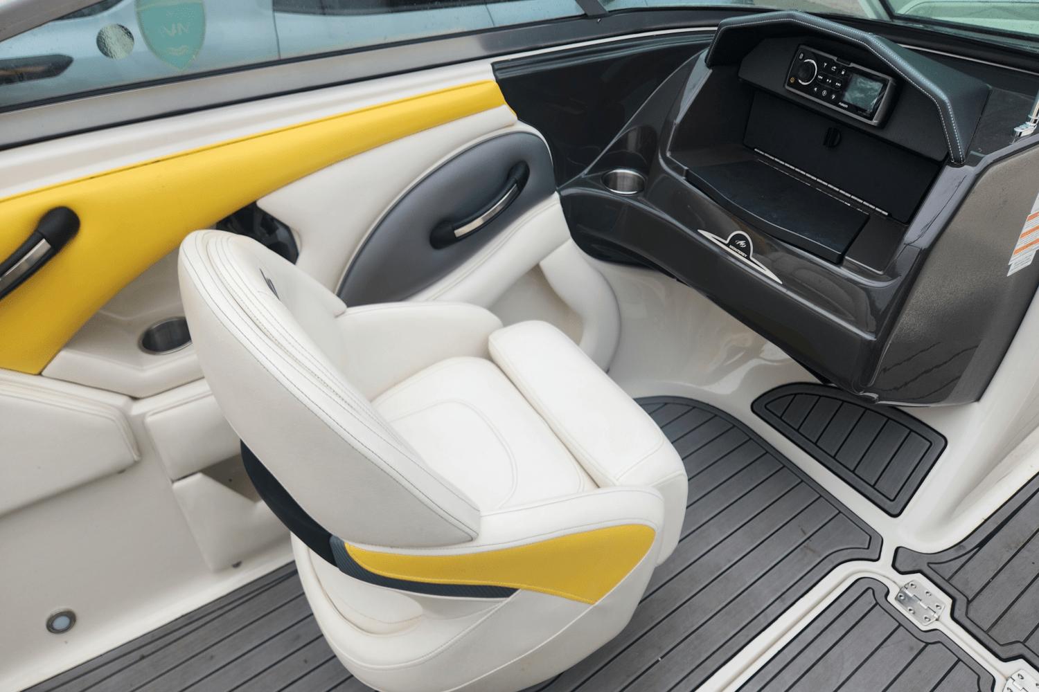 2014 Monterey 204 FS/BR - 31