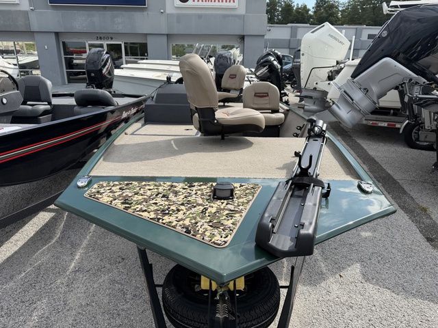2026 Tracker Bass Tracker Classic Limited - 2