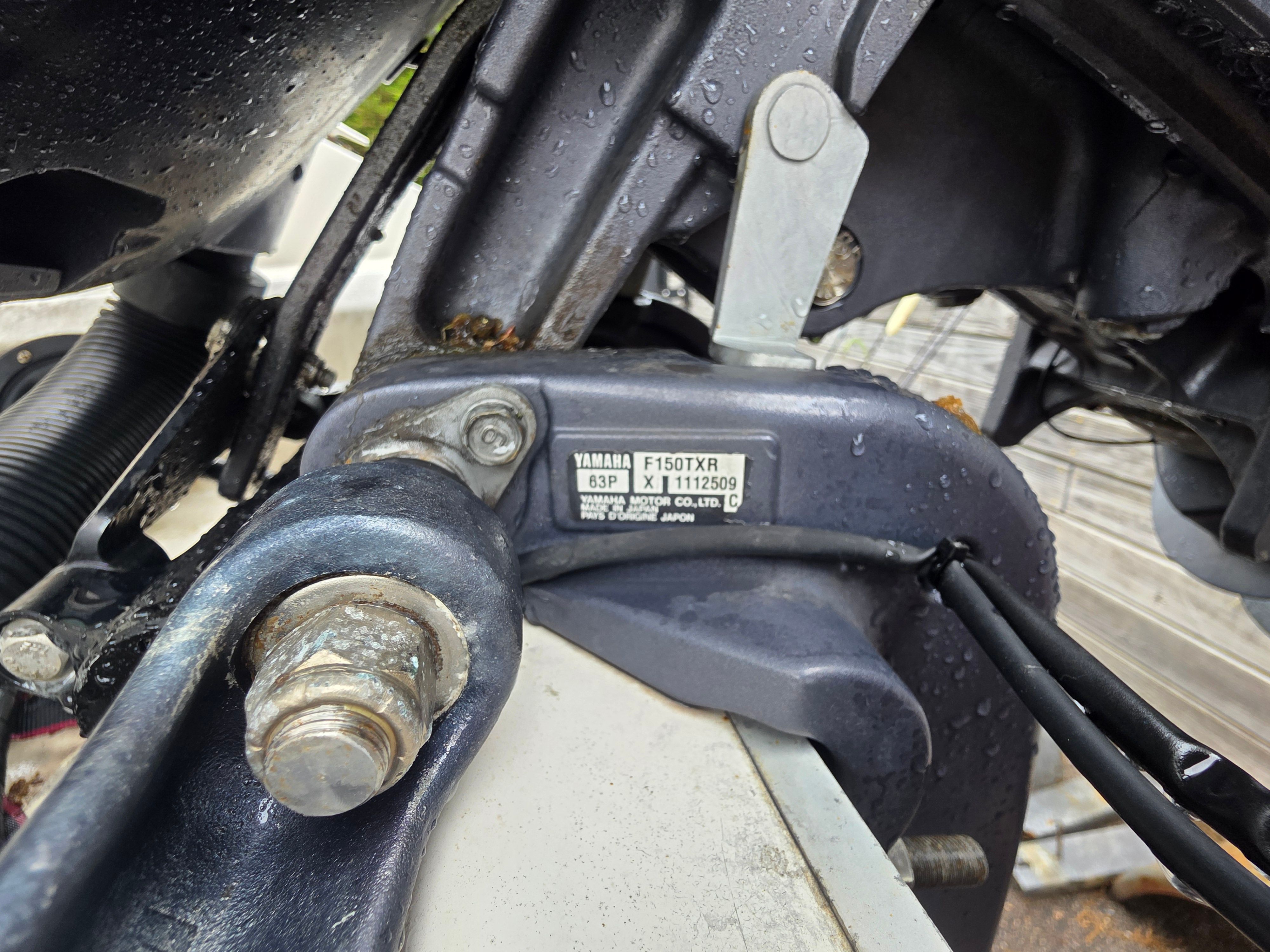 Close-up of Yamaha F150TXR engine on a 1989 Sea Ray Laguna boat.