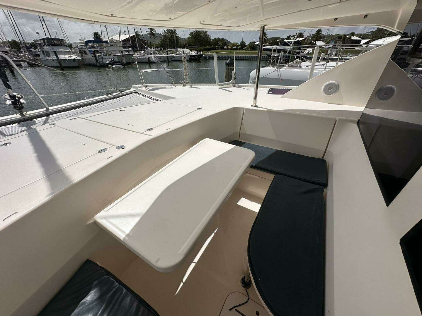 2012 Leopard 44 - Image 11