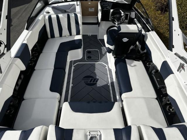 2025 Malibu Wakesetter 22 LSV - 6