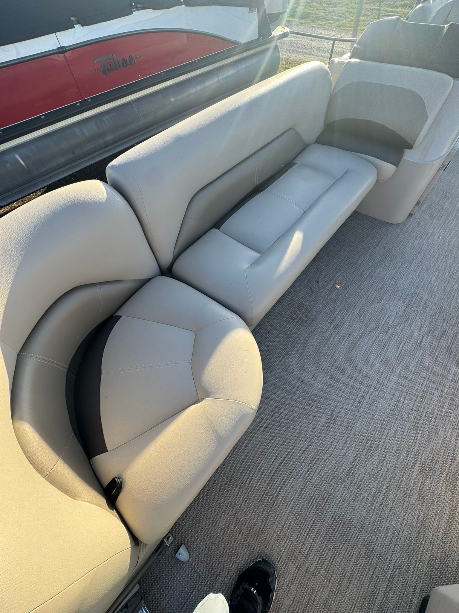 Interior of 2024 Landau Island Breeze 252 pontoon boat.