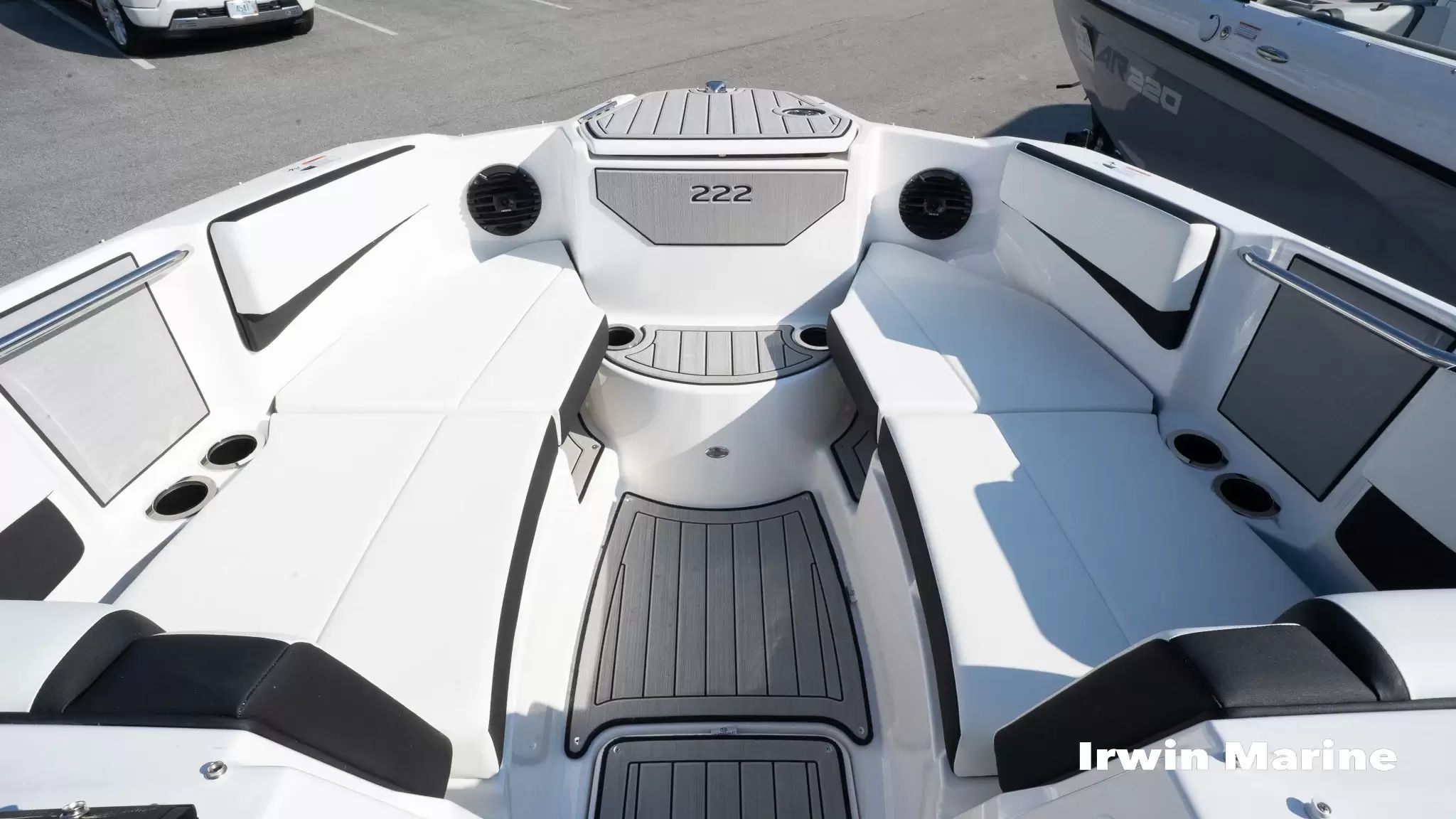 2026 Yamaha Boats 222SD - 11