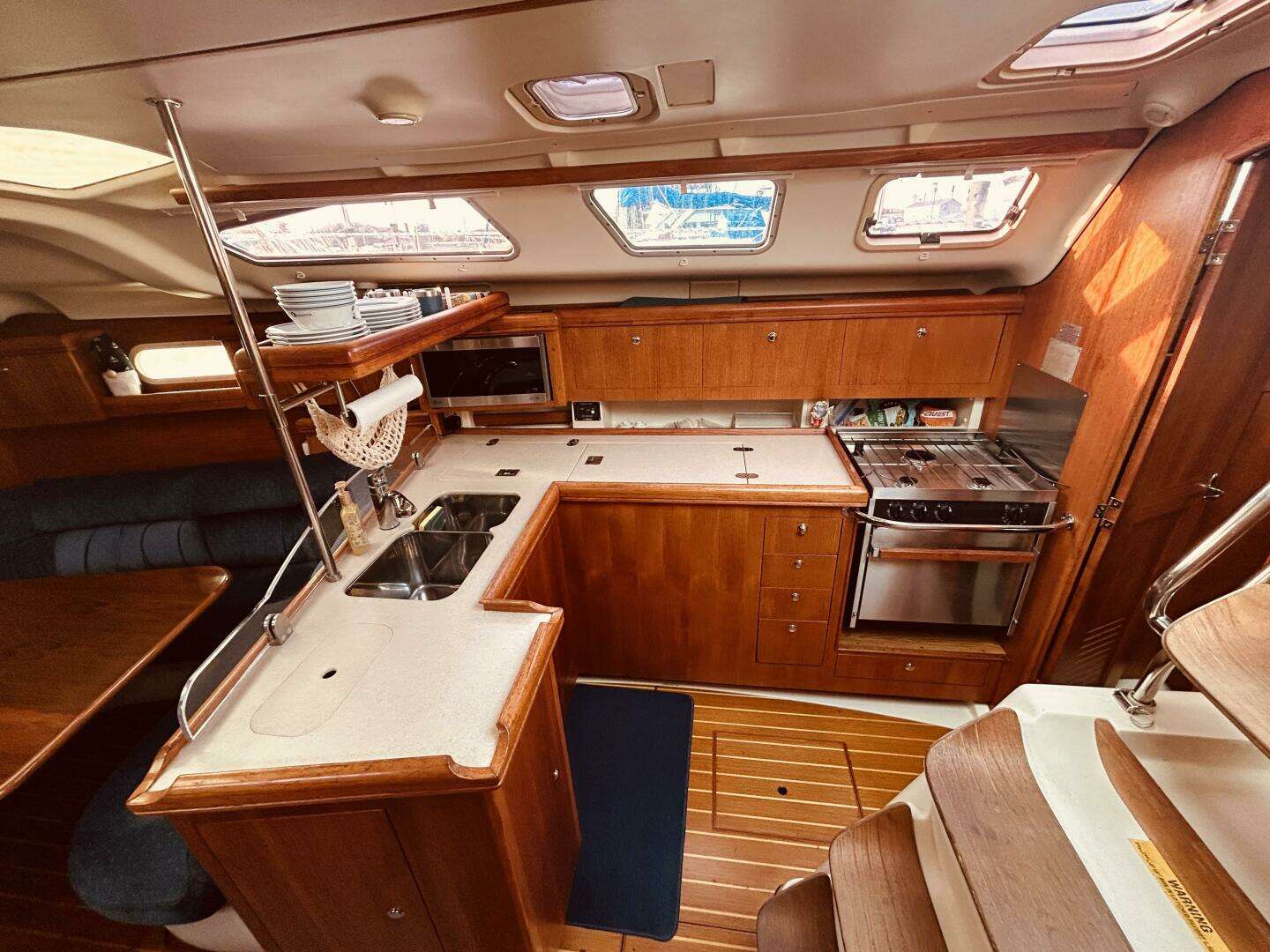 2003 Hunter 386 - Image 14