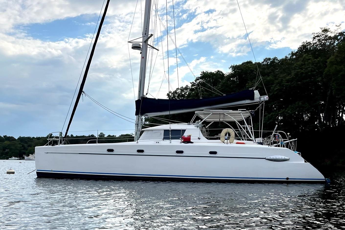 2000 Fountaine Pajot Belize 43