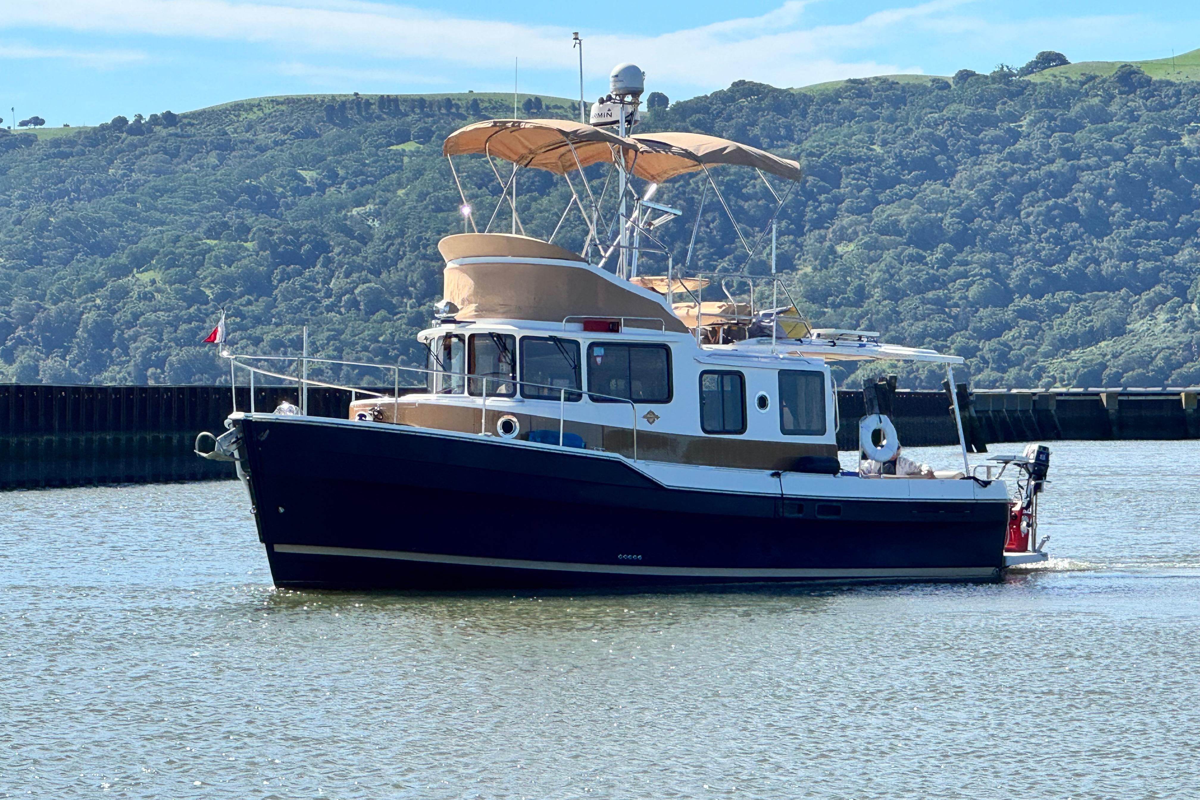 2019 Ranger Tugs R-31 CB
