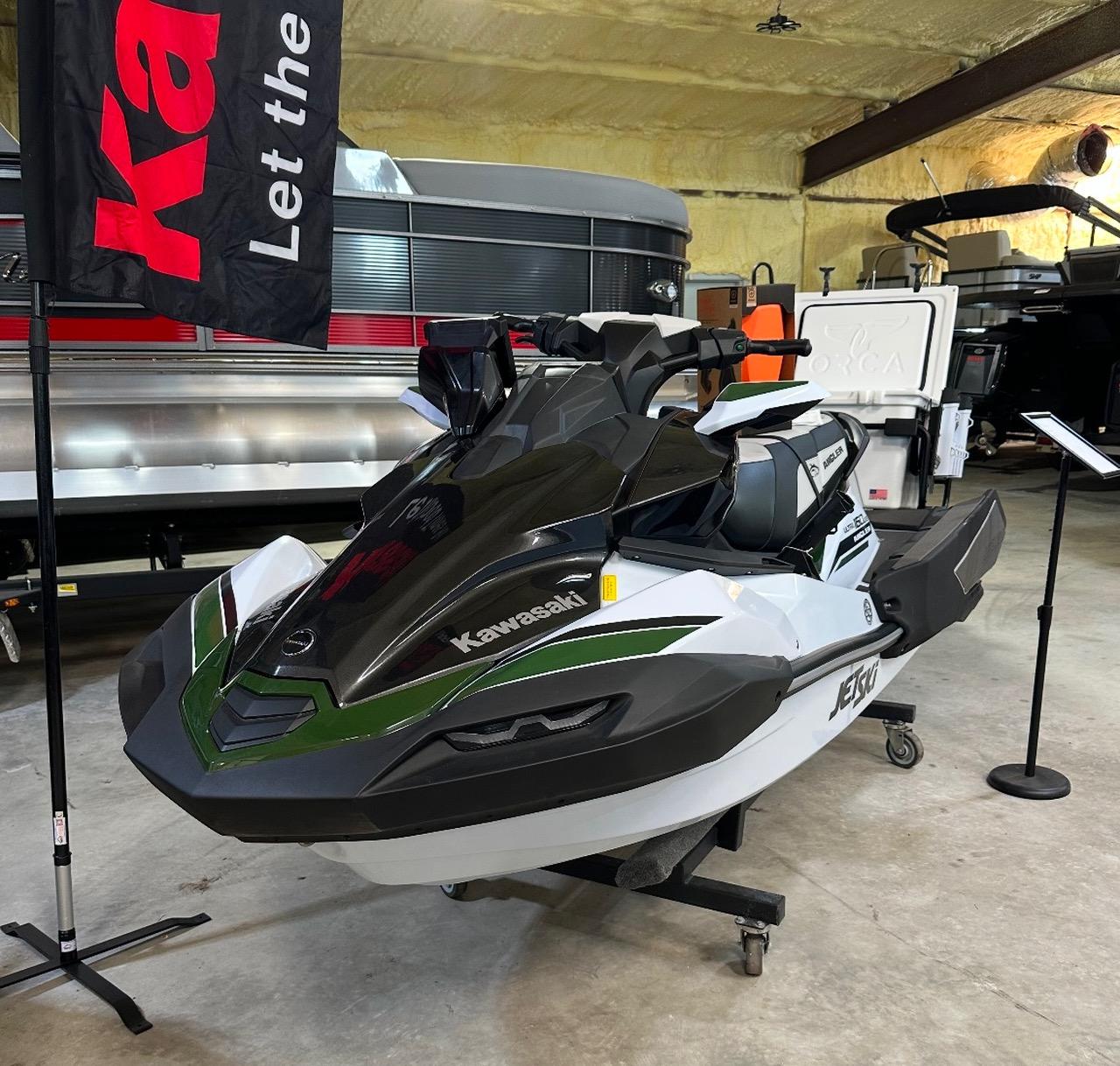 2025 Kawasaki Ultra 160 LXS Angler