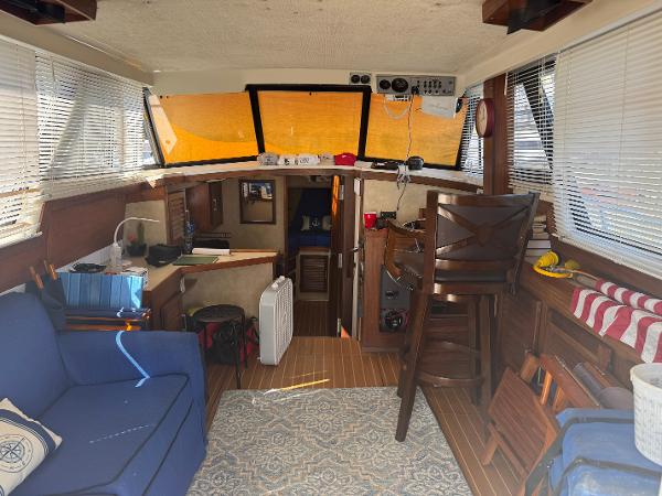 1983 Mainship 34 MKIII - 5