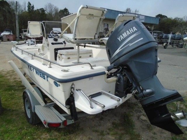 2003 Key West 196 Center Console - 4