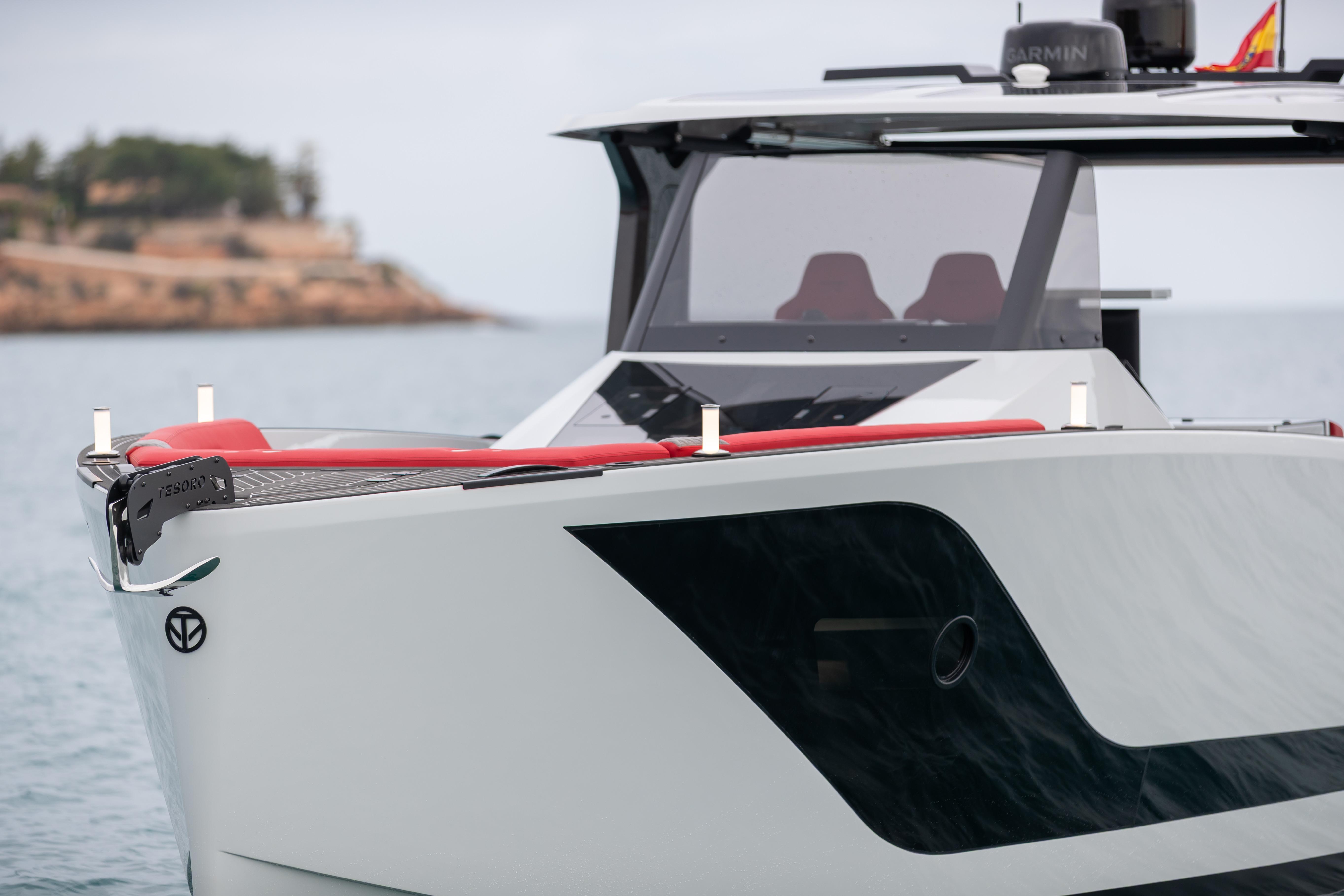 Tesoro 40 GTS 2026 yacht on calm water, modern design.