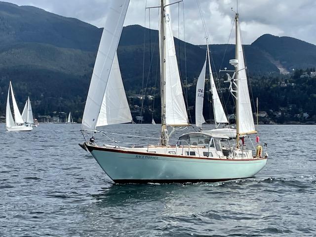 1973 Camper & Nicholsons 38