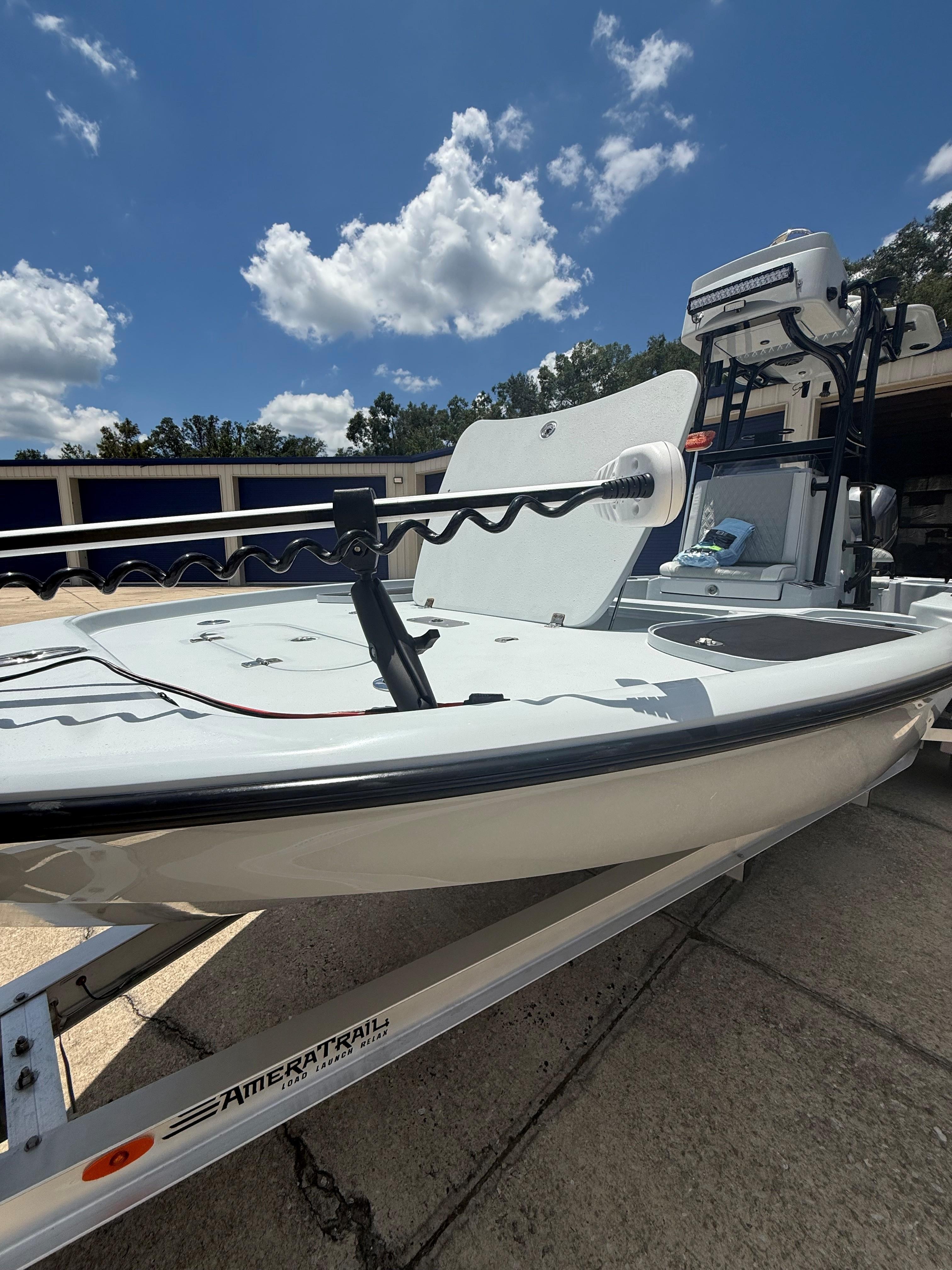 2015 Yellowfin 24 Bay - 14