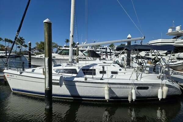 2003 Hunter 326