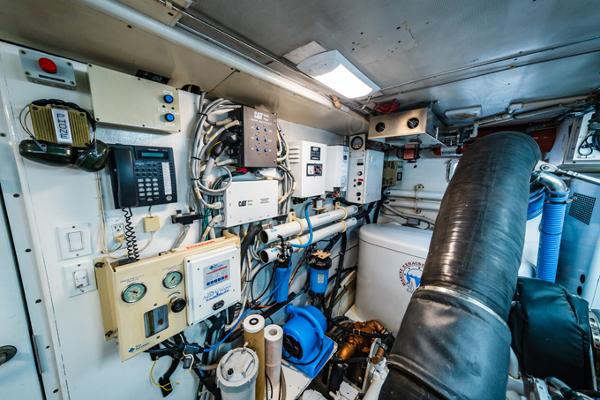 Outboard Port Engine