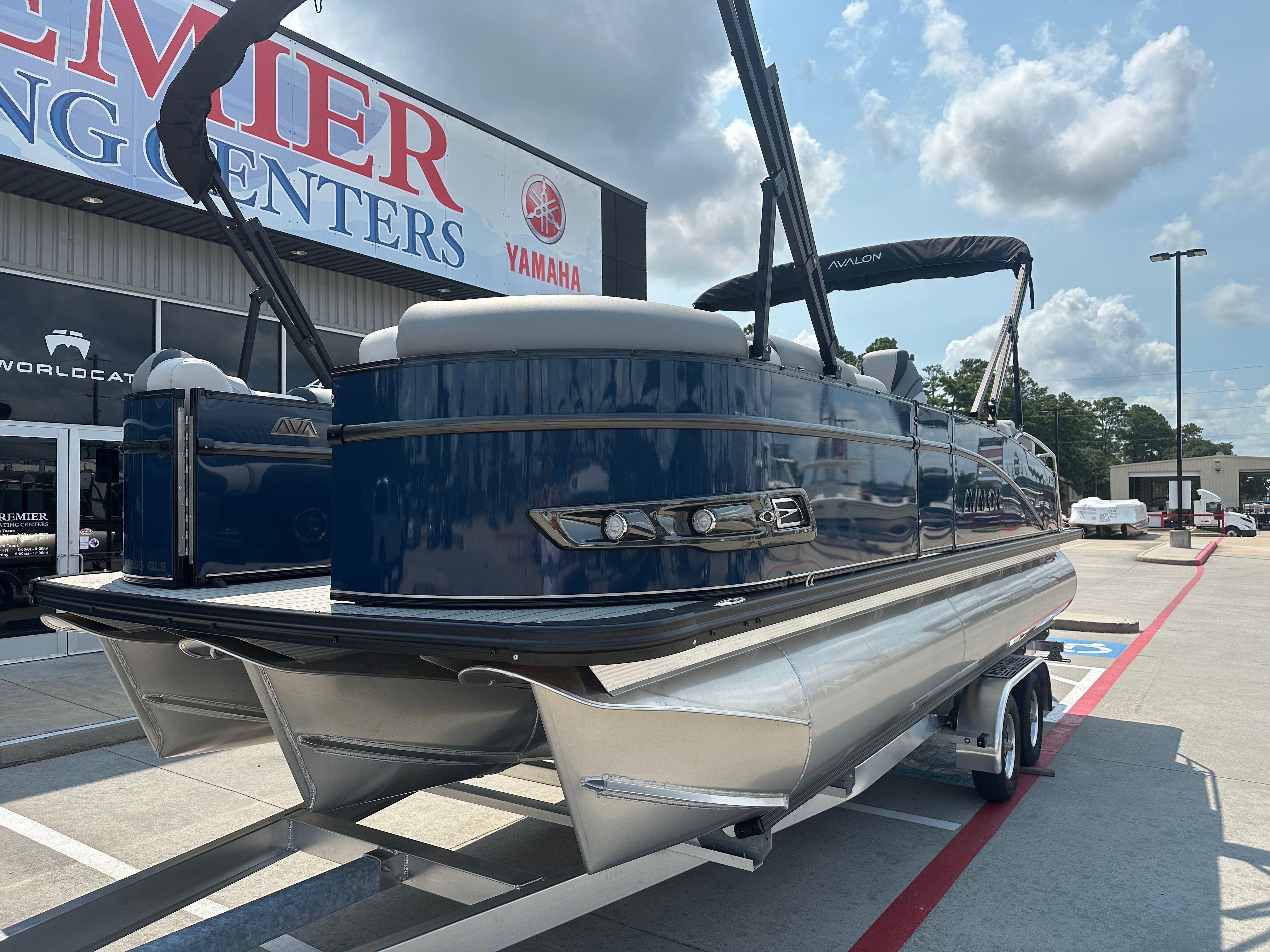 2025 Avalon Catalina Quad Lounge Shift - 23' - 3