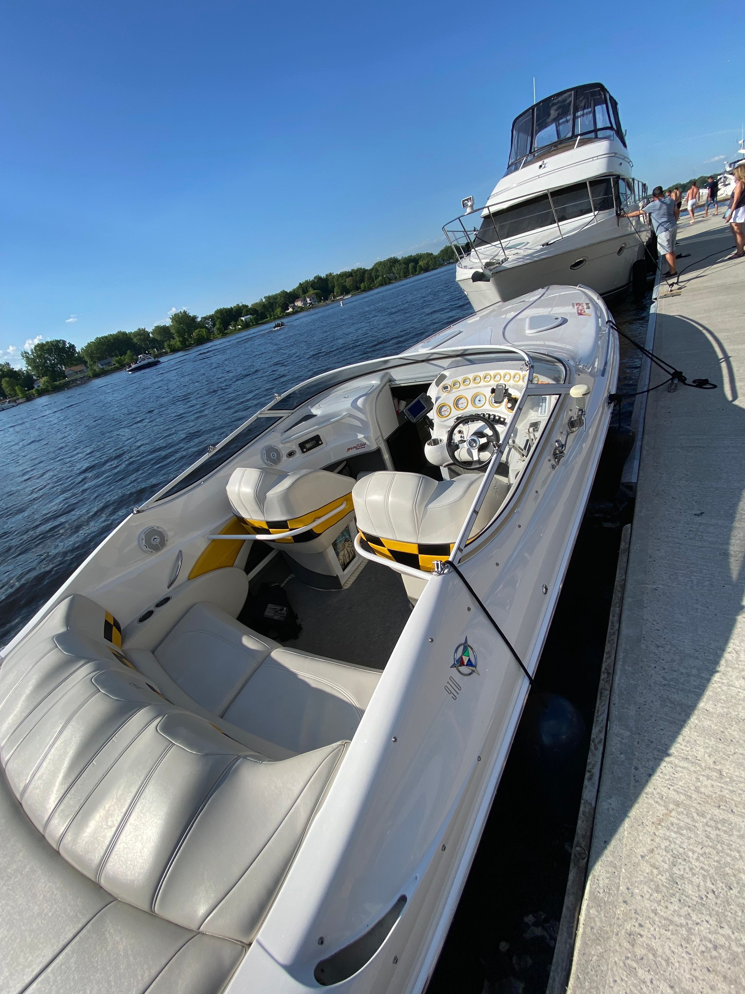 2005 Campion Chase 910i - 16