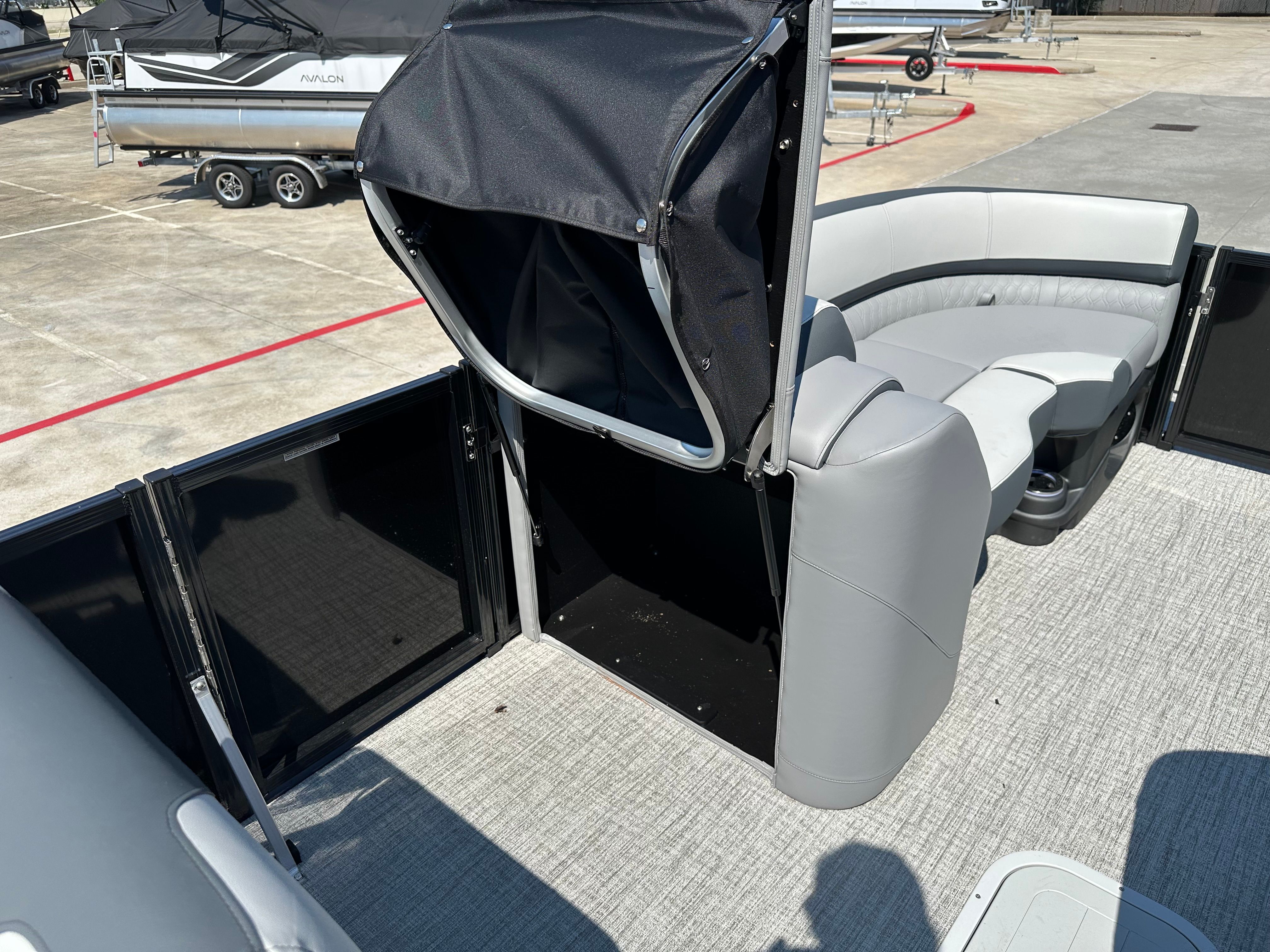 2025 Avalon LSZ Quad Lounge Shift - 23' - 43