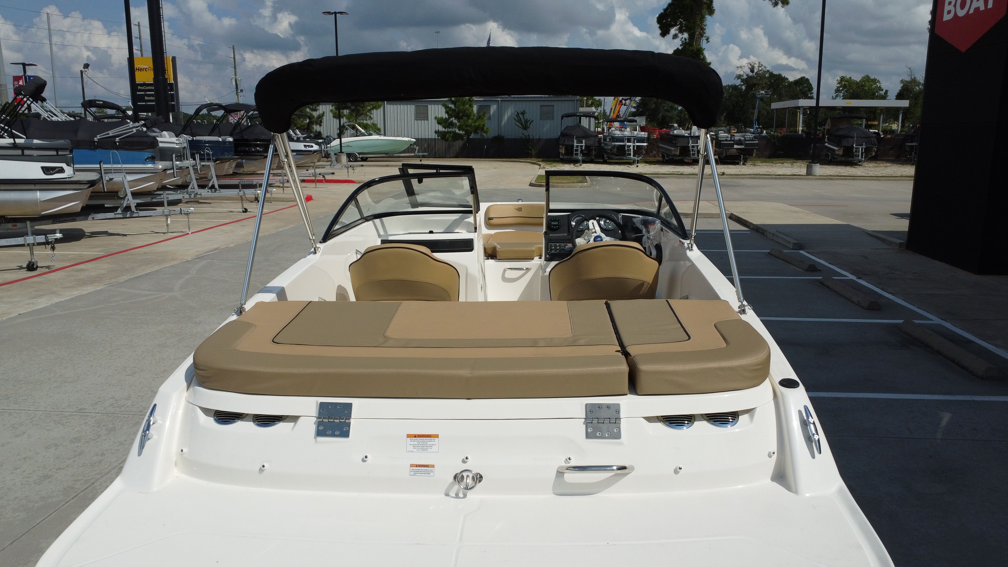 2024 Bayliner VR4 - 23