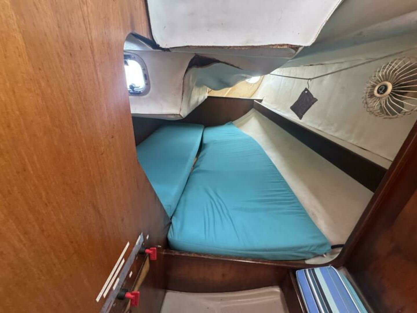 1988 Beneteau First 285 - Image 23