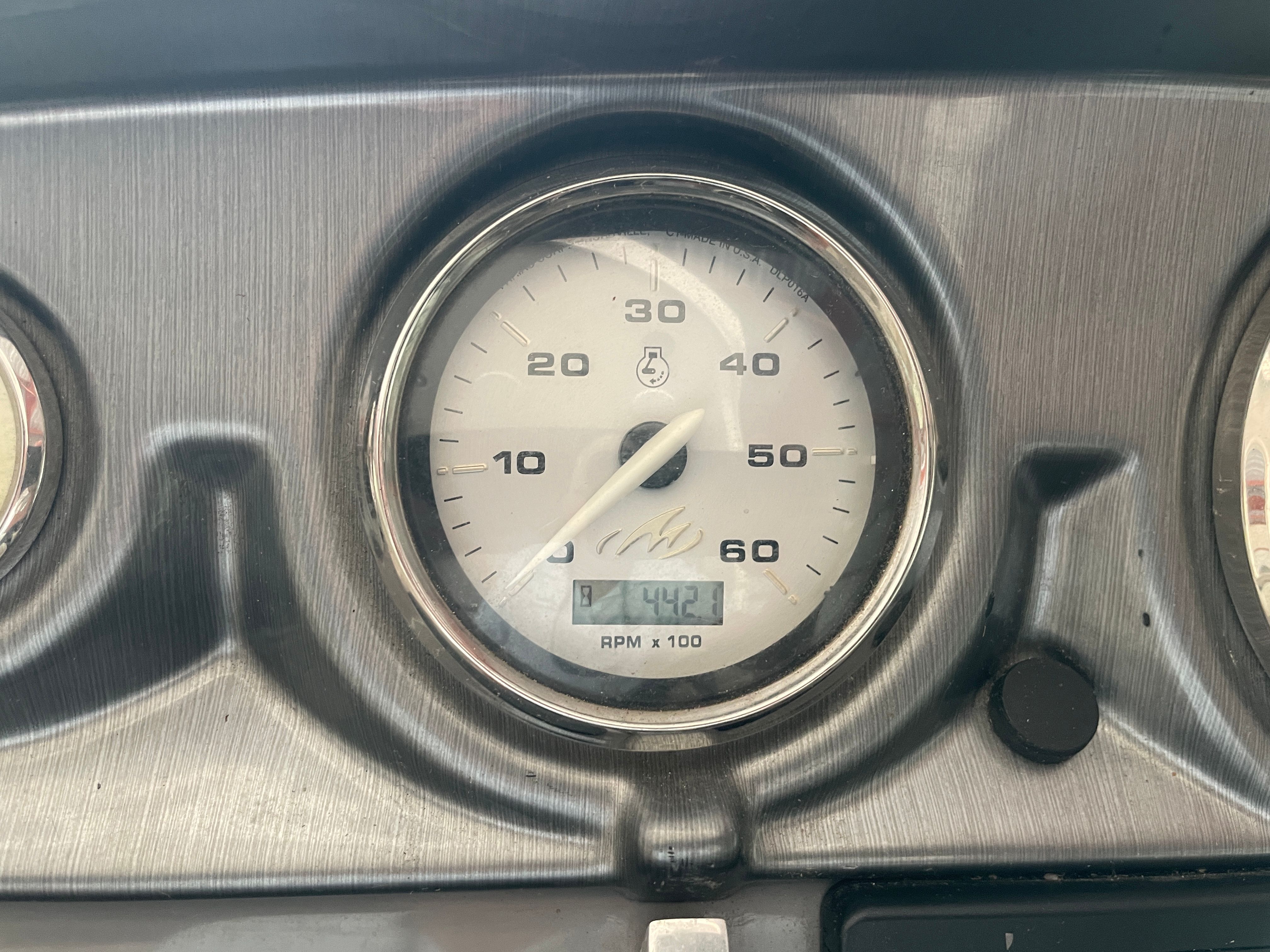 2010 Monterey 280 SCR - 30