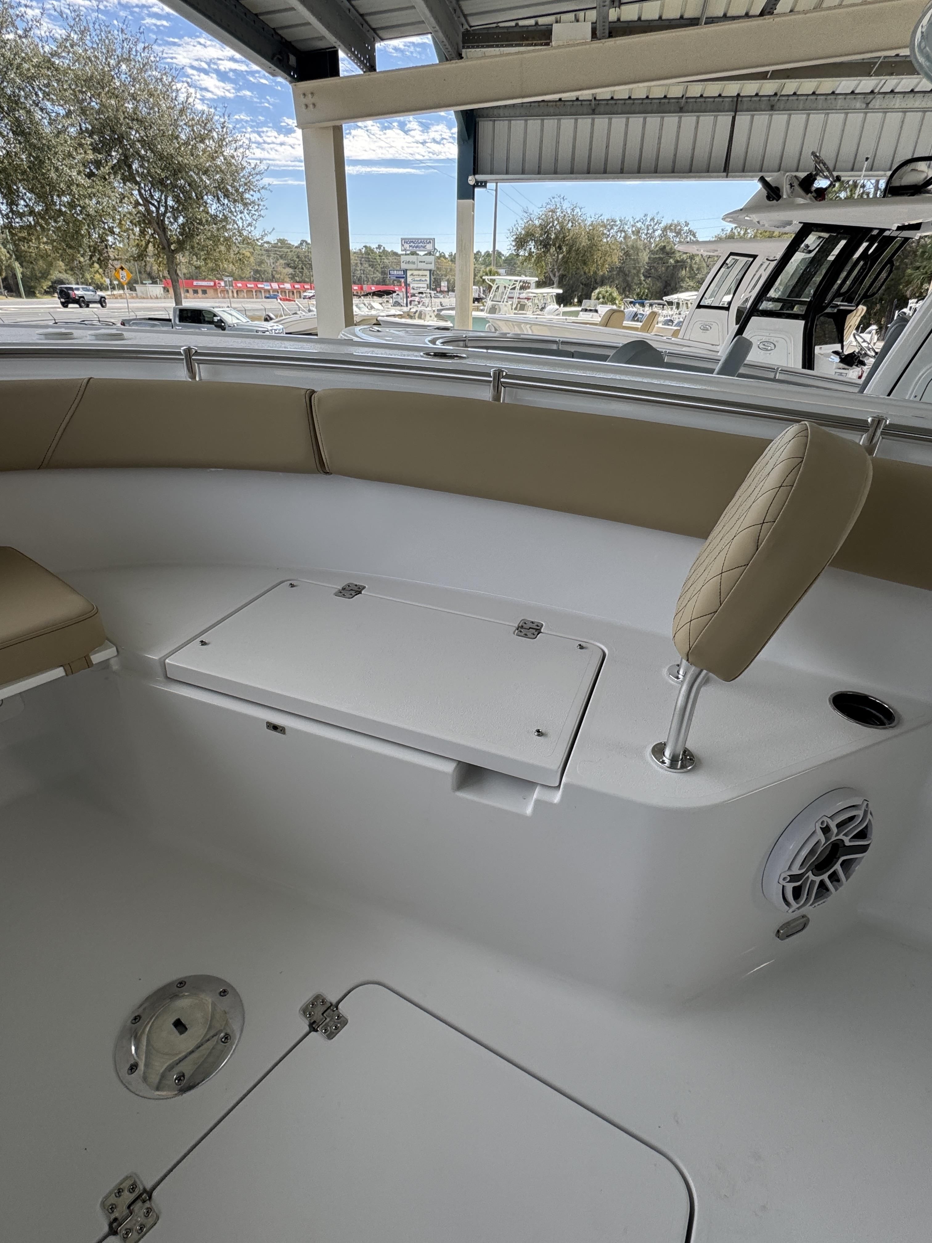 2026 Sportsman Open 252 Center Console - 21