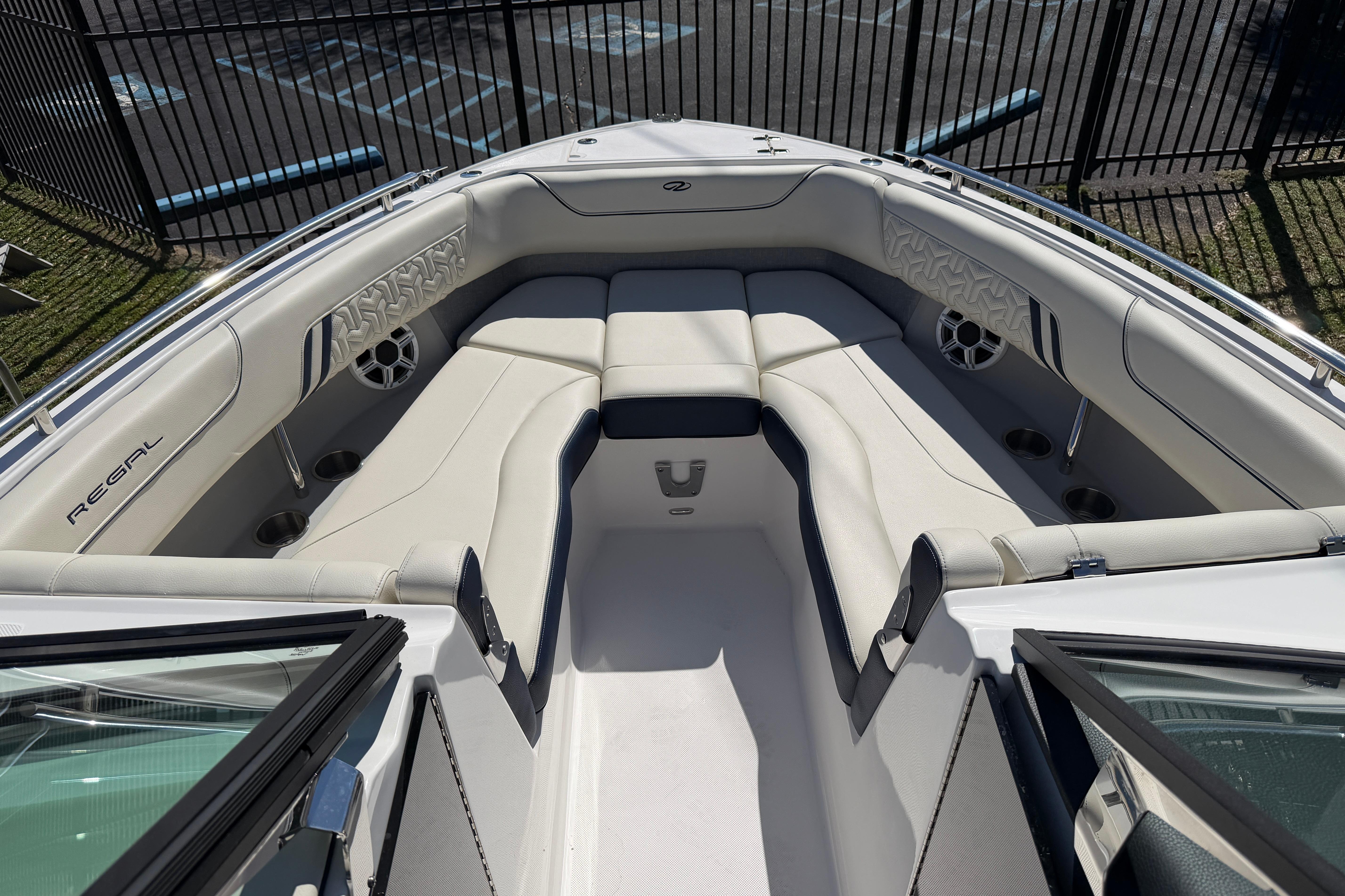 2026 Regal LX6 boat interior with luxurious seating and modern design.
