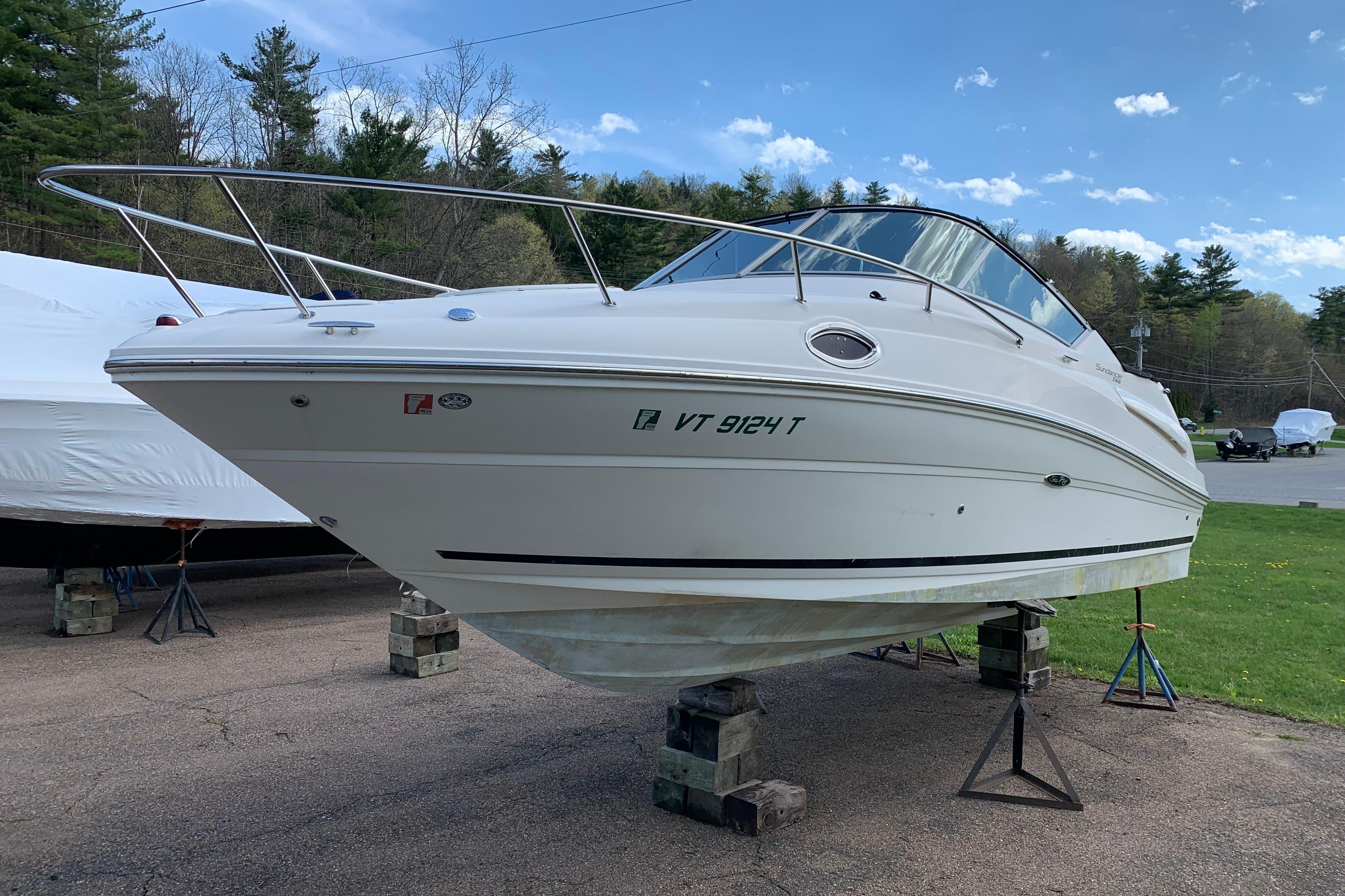 2012 Sea Ray 240 Sundancer