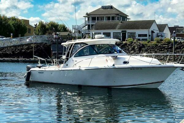 2013 Pursuit 345 Offshore