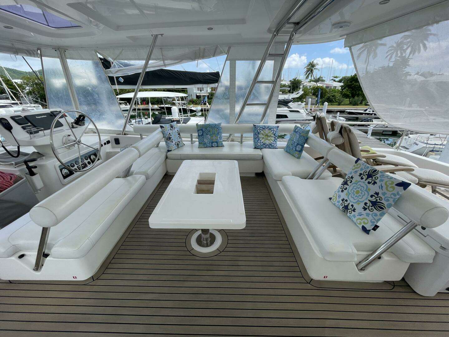 2016 Leopard 58 - Image 12