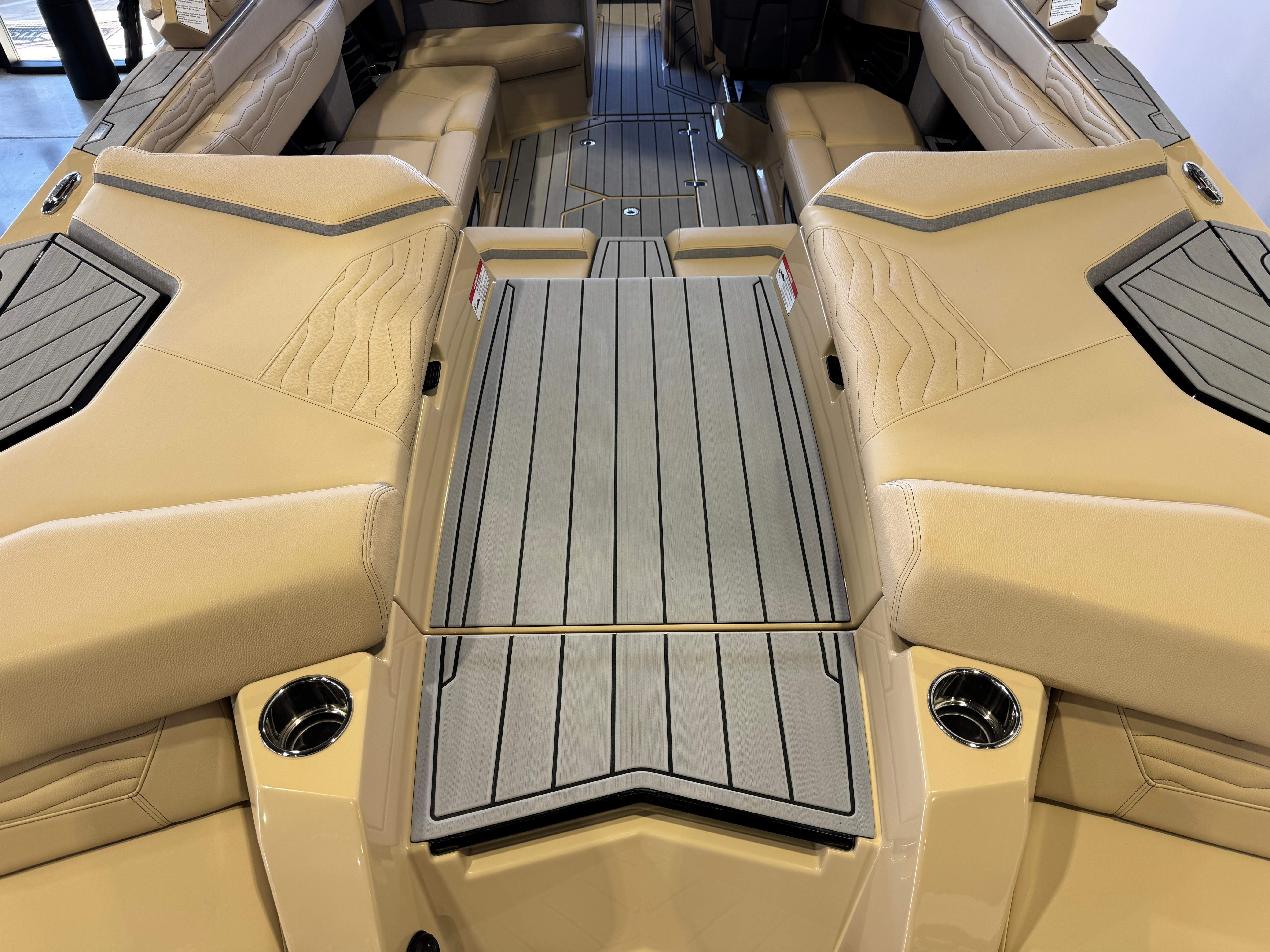 2025 Nautique Super Air Nautique G23 - 9
