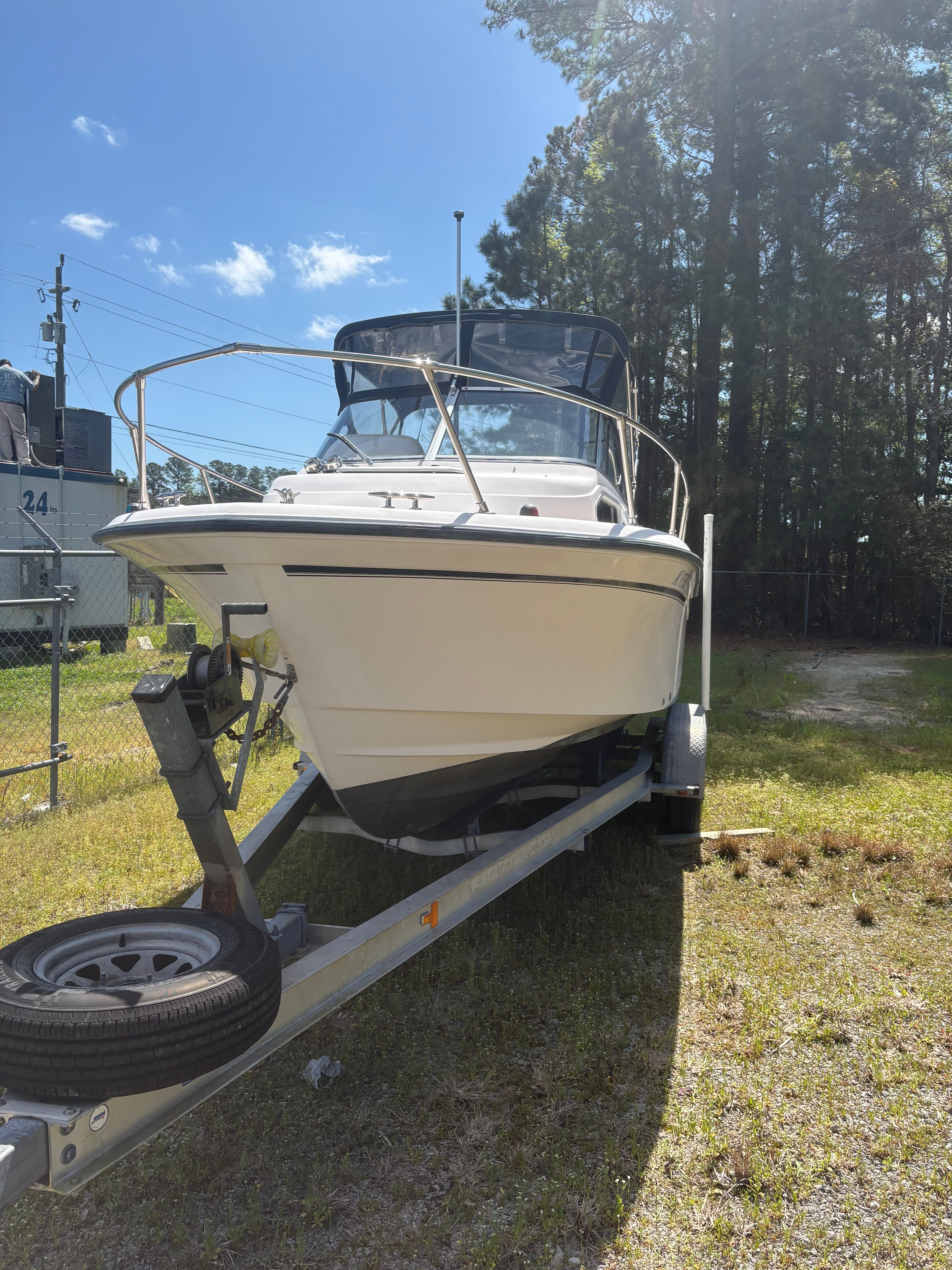 2005 Grady-White Seafarer 226