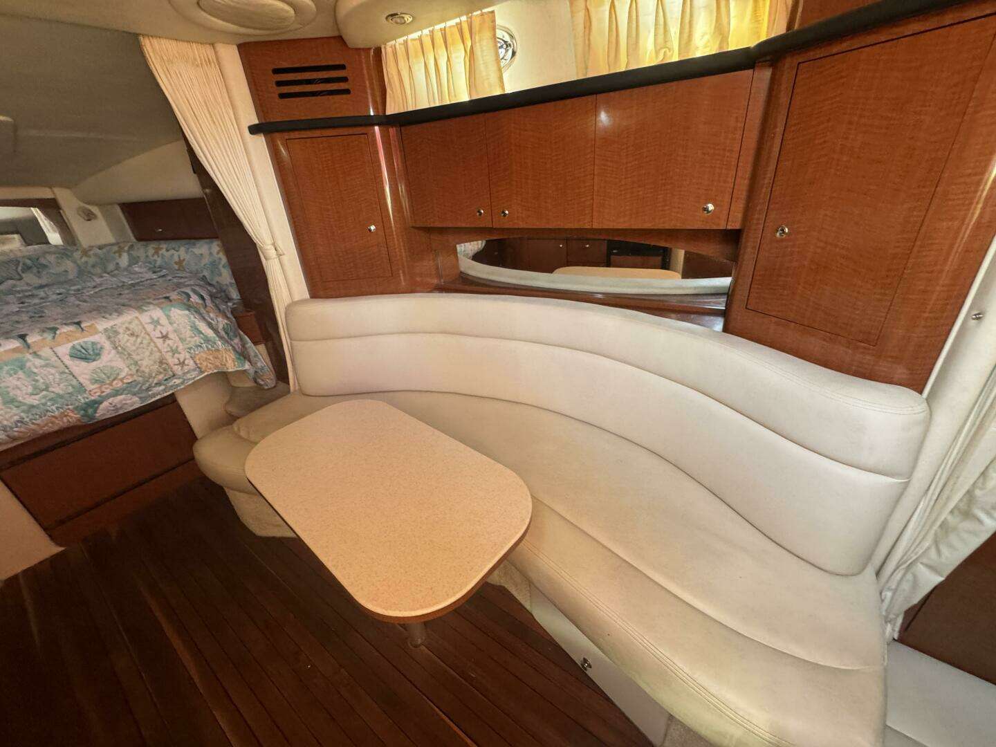 2002 Sea Ray 320 Sundancer - Image 41