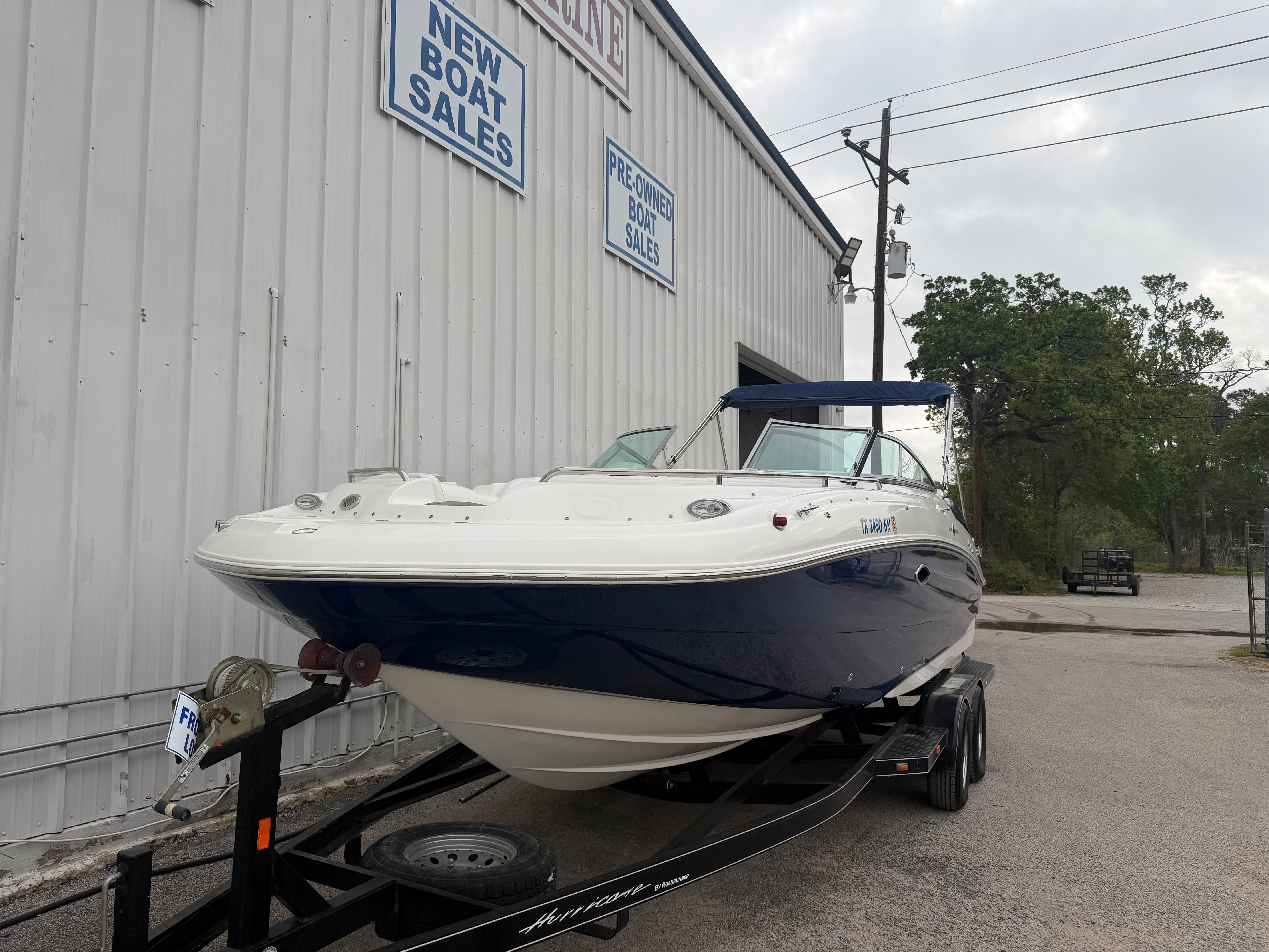 2012 HURRICANE 2600 FD - Image 2