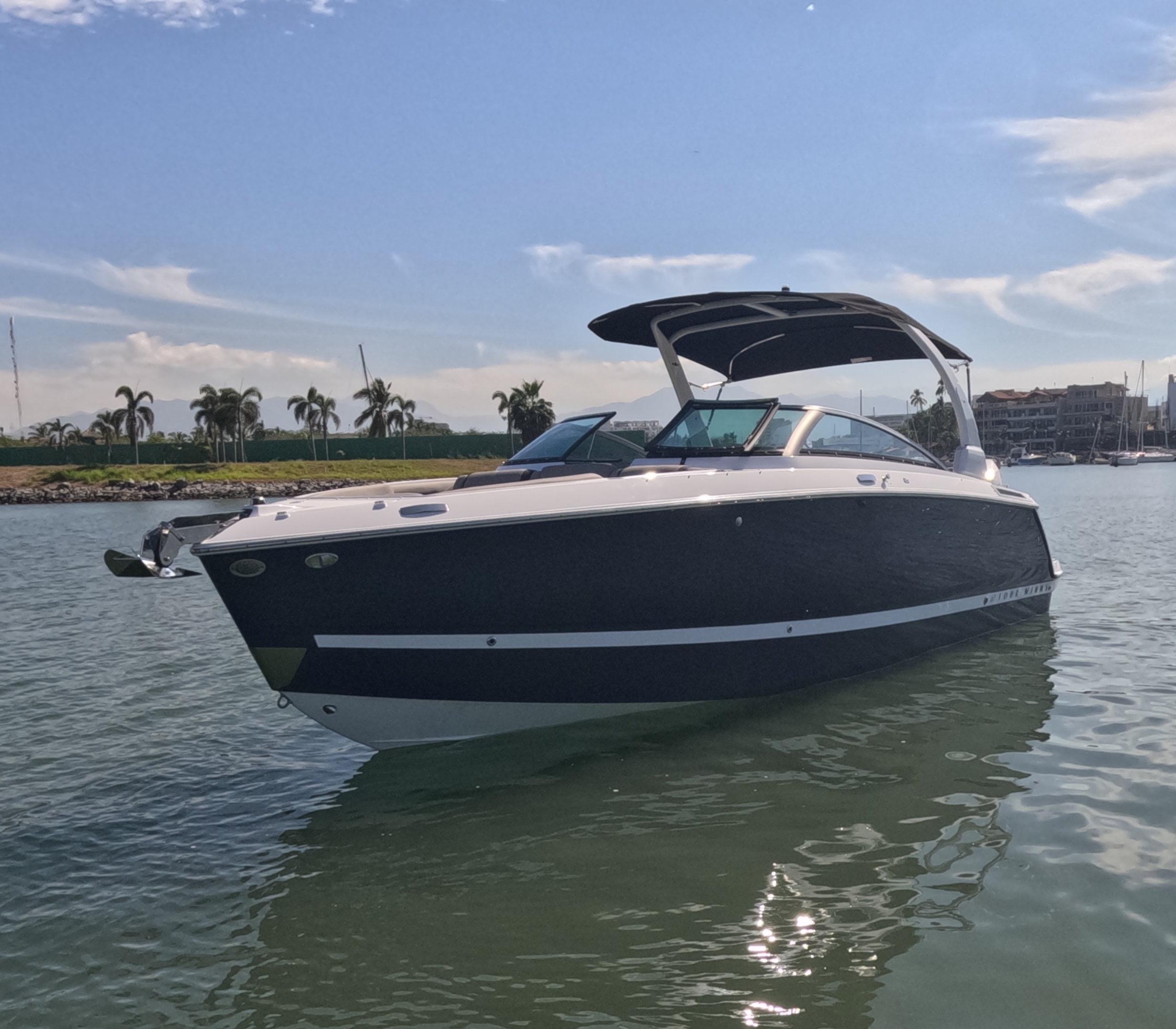 2024 Four Winns H6