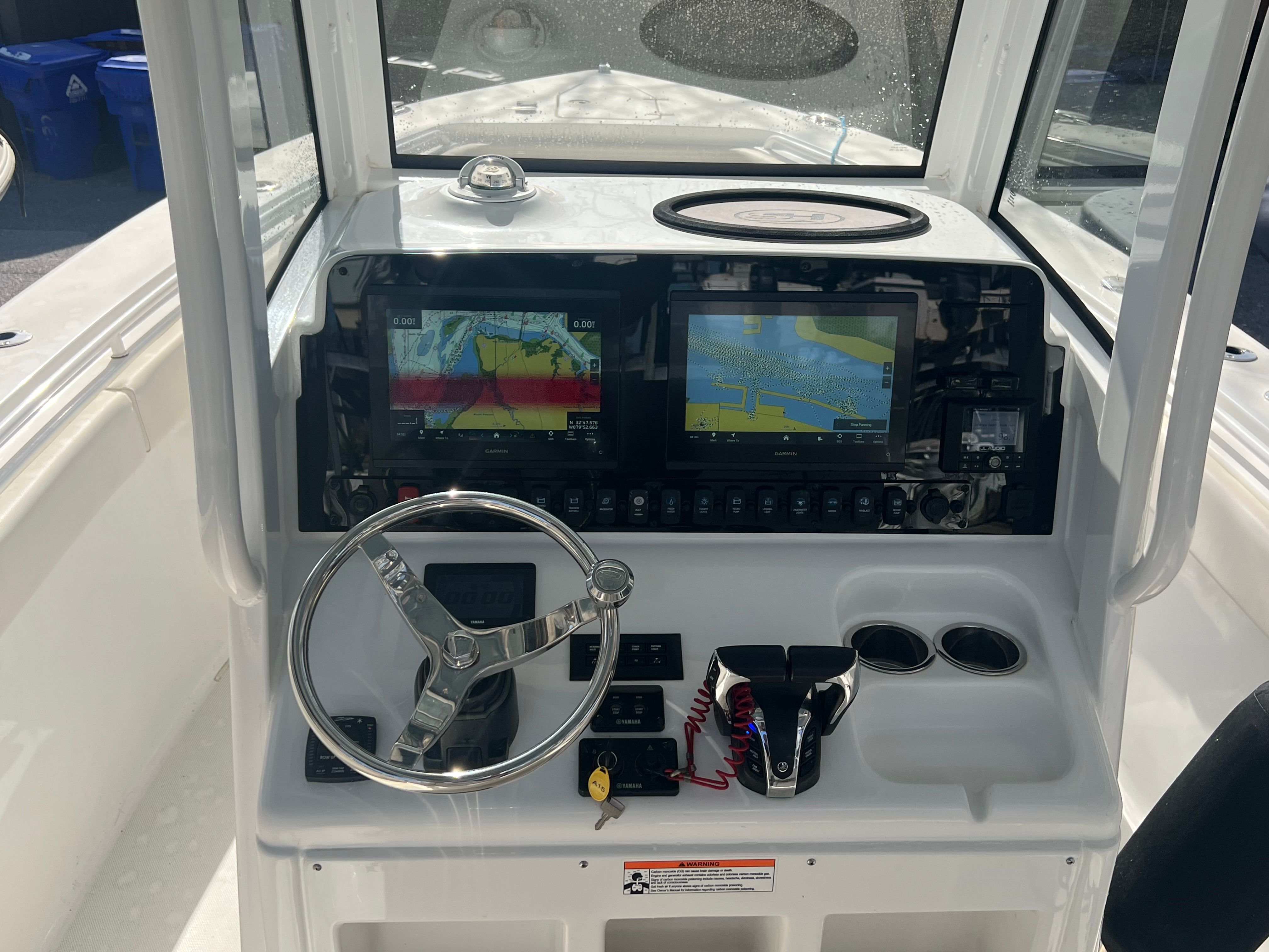 2022 Sea Hunt Gamefish 27 Forward Seating - 8