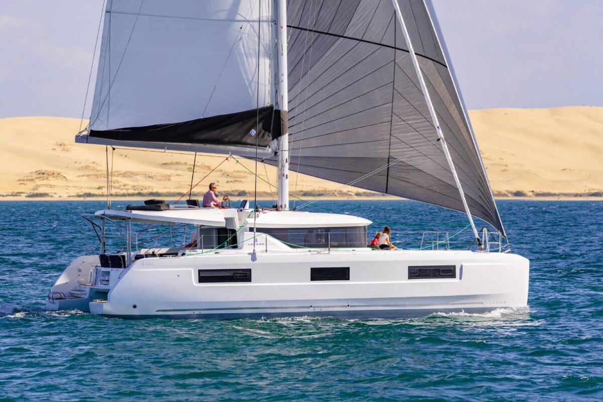 2020 Lagoon 46
