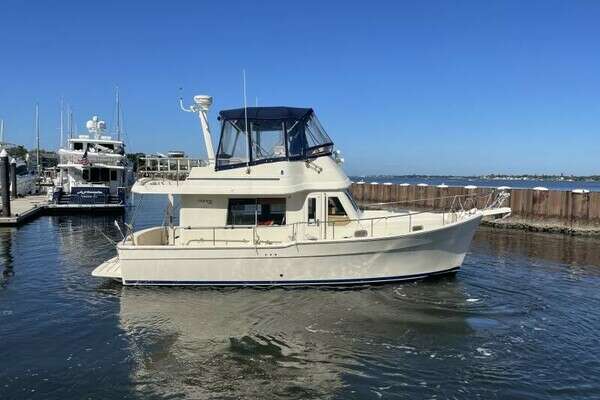 2005 Mainship