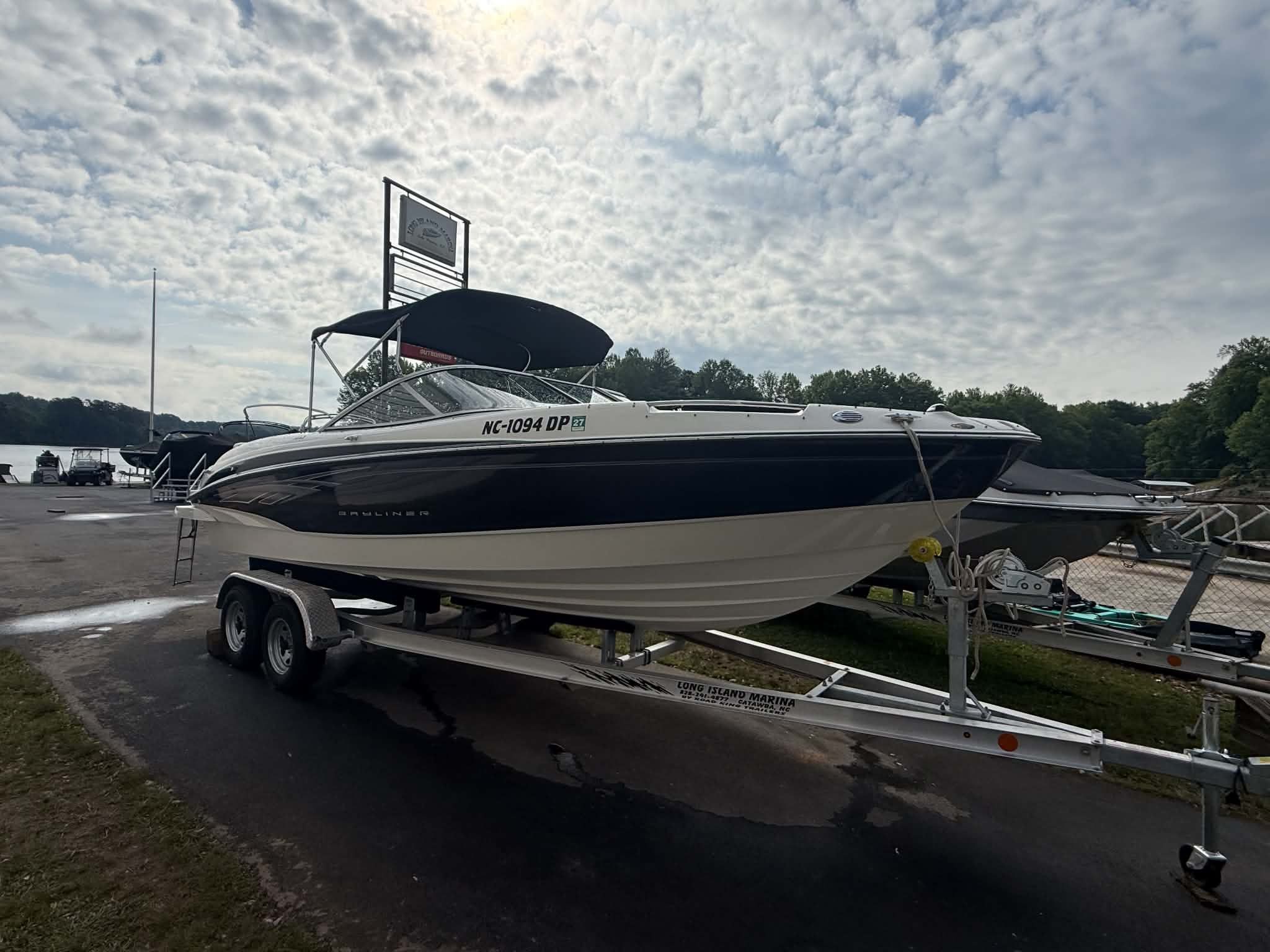 2009 Bayliner 225 Br - 16